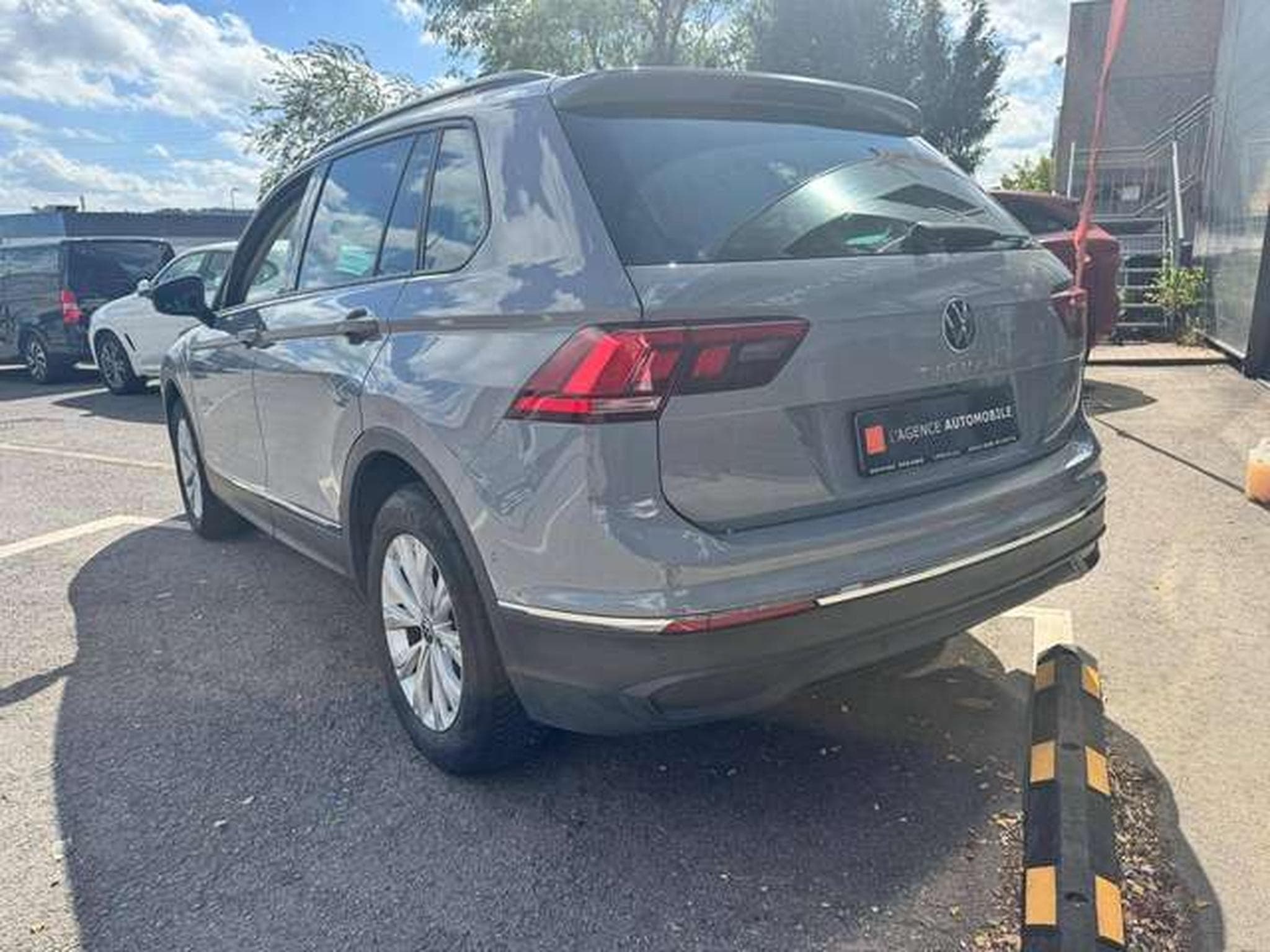 VW Tiguan Tiguan 2.0 TDI SCR DSG Life JUSQU'A 36 MOIS DE GARANTIE (2022) - Foto 7