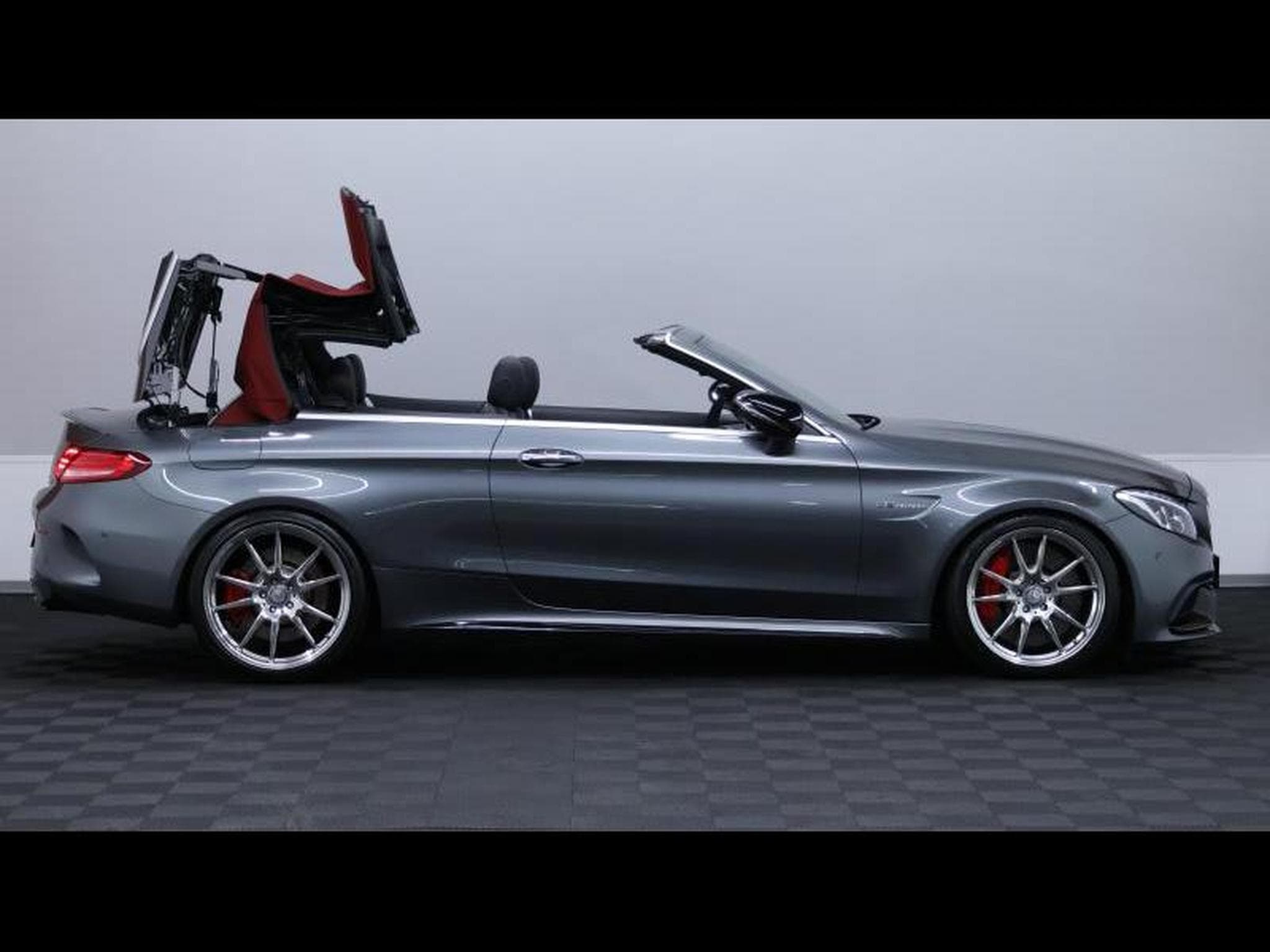Mercedes C 63 AMG S AMG Convertible 7g-DCT (2018) - Foto 11