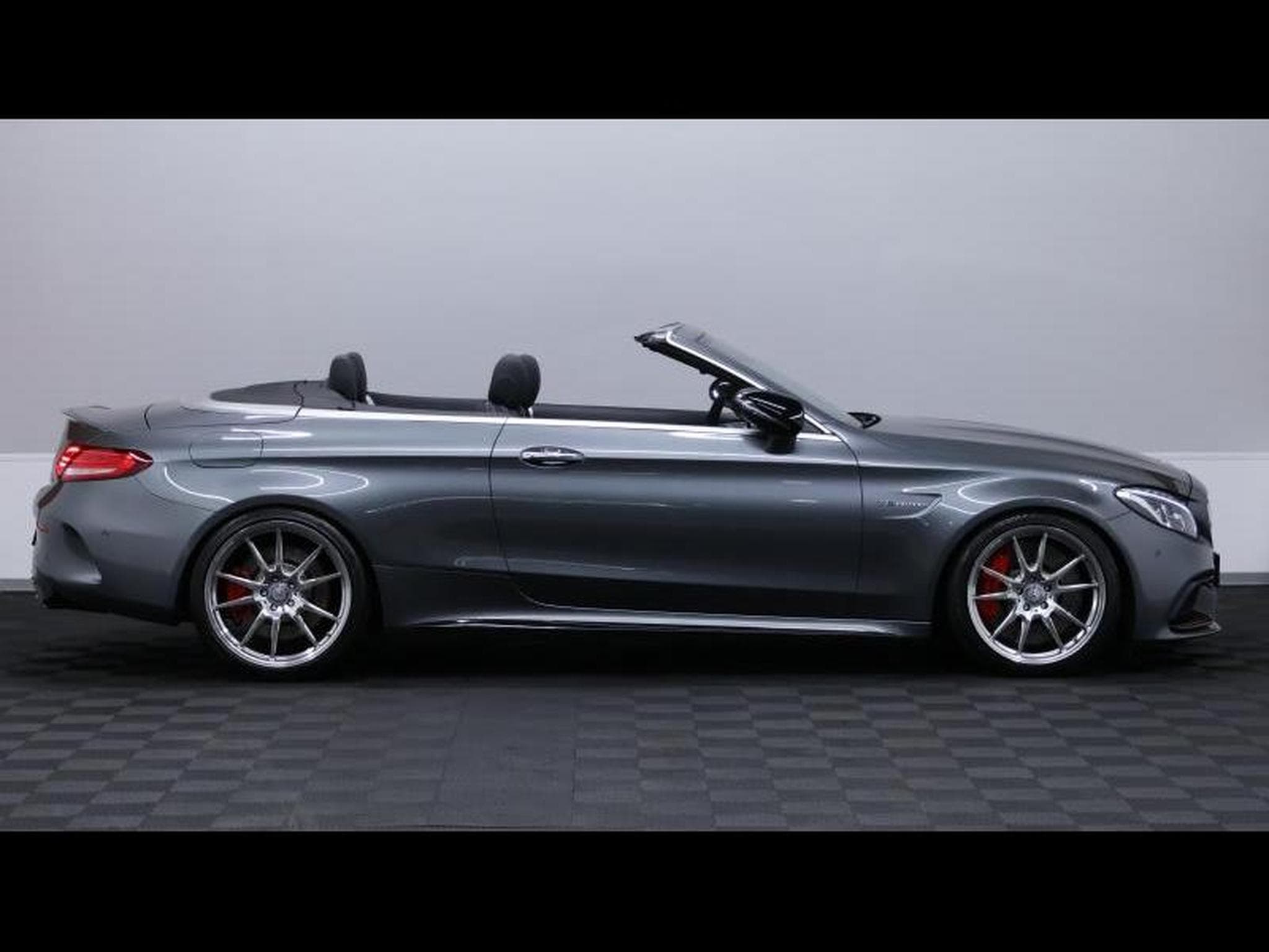 Mercedes C 63 AMG S AMG Convertible 7g-DCT (2018) - Foto 10