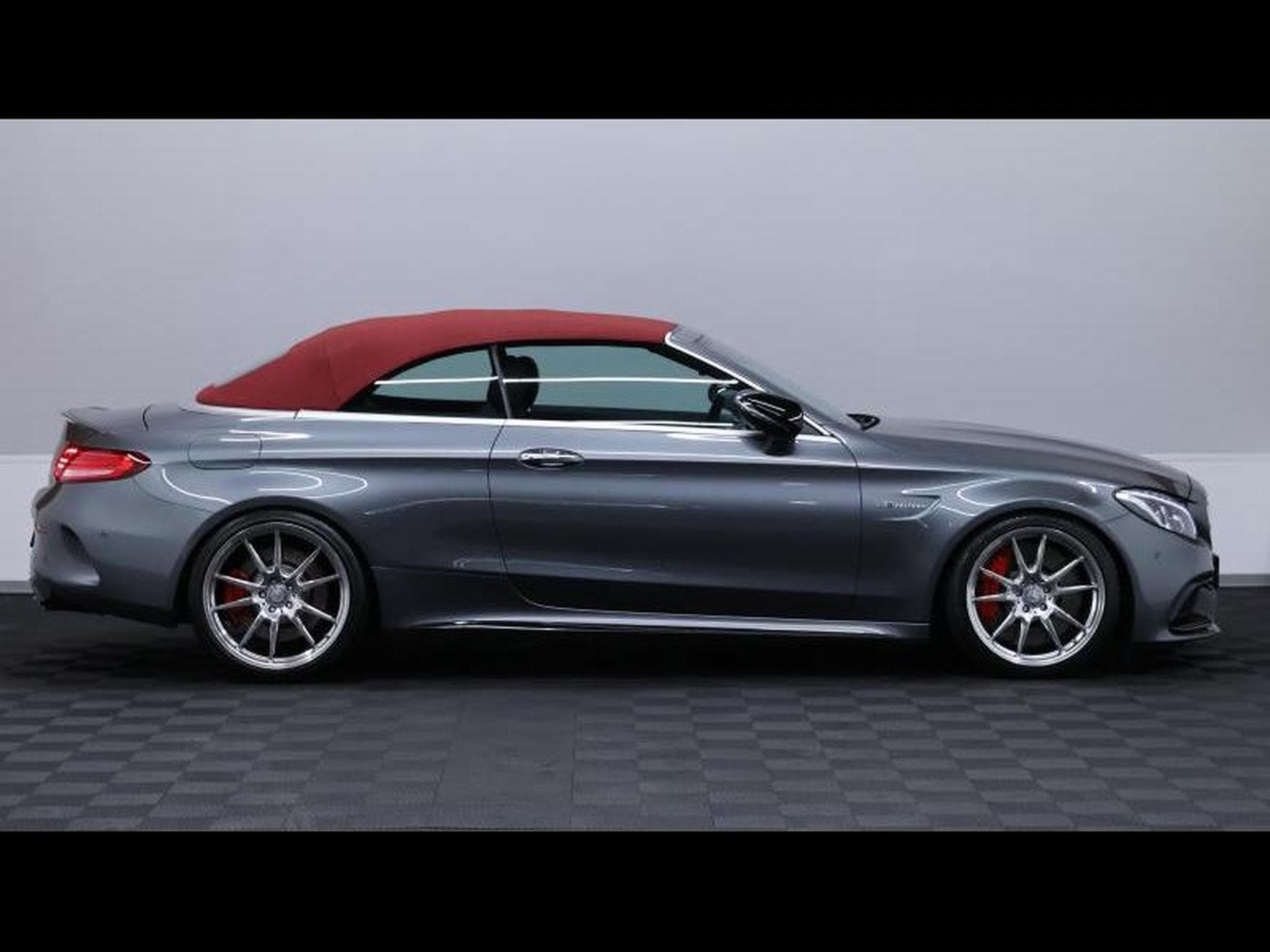 Mercedes C 63 AMG S AMG Convertible 7g-DCT (2018) - Foto 12