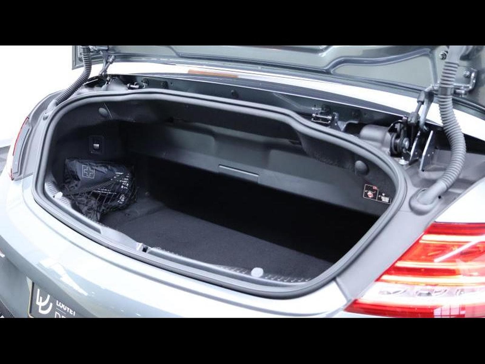 Mercedes C 63 AMG S AMG Convertible 7g-DCT (2018) - Foto 24