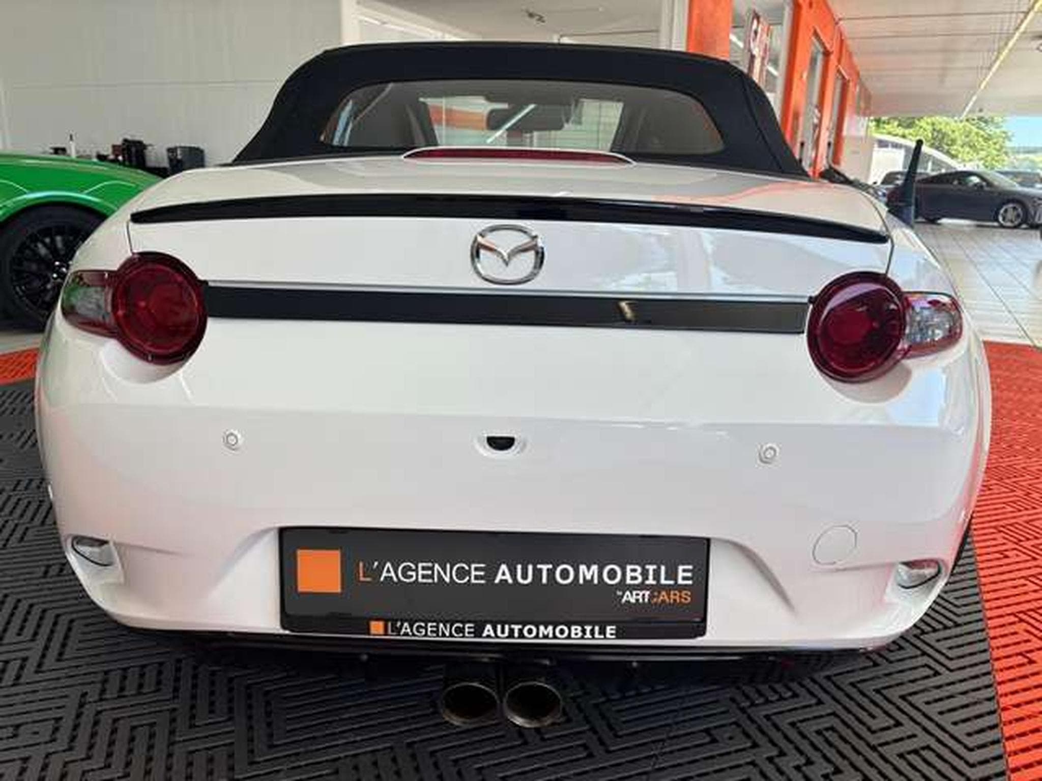 Mazda MX-5 2.0 SKYACTIV-G 184 Ch GARANTIE JUSQU'A 36 MOIS (2018) - Photo 10