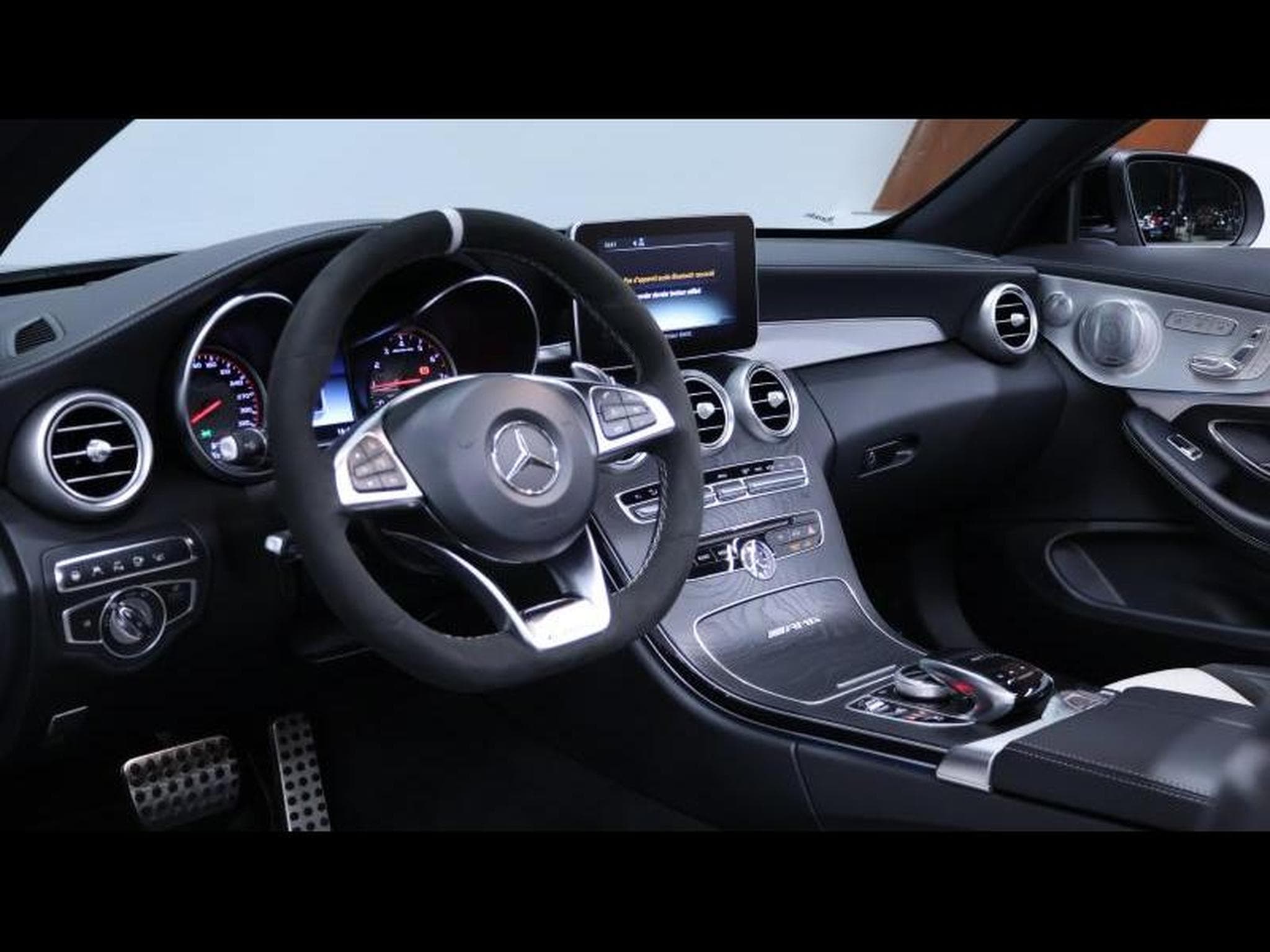 Mercedes C 63 AMG S AMG Convertible 7g-DCT (2018) - Foto 34