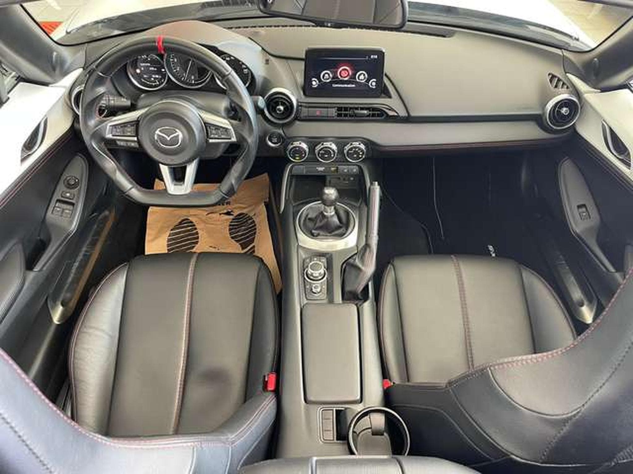 Mazda MX-5 2.0 SKYACTIV-G 184 Ch GARANTIE JUSQU'A 36 MOIS (2018) - Photo 17