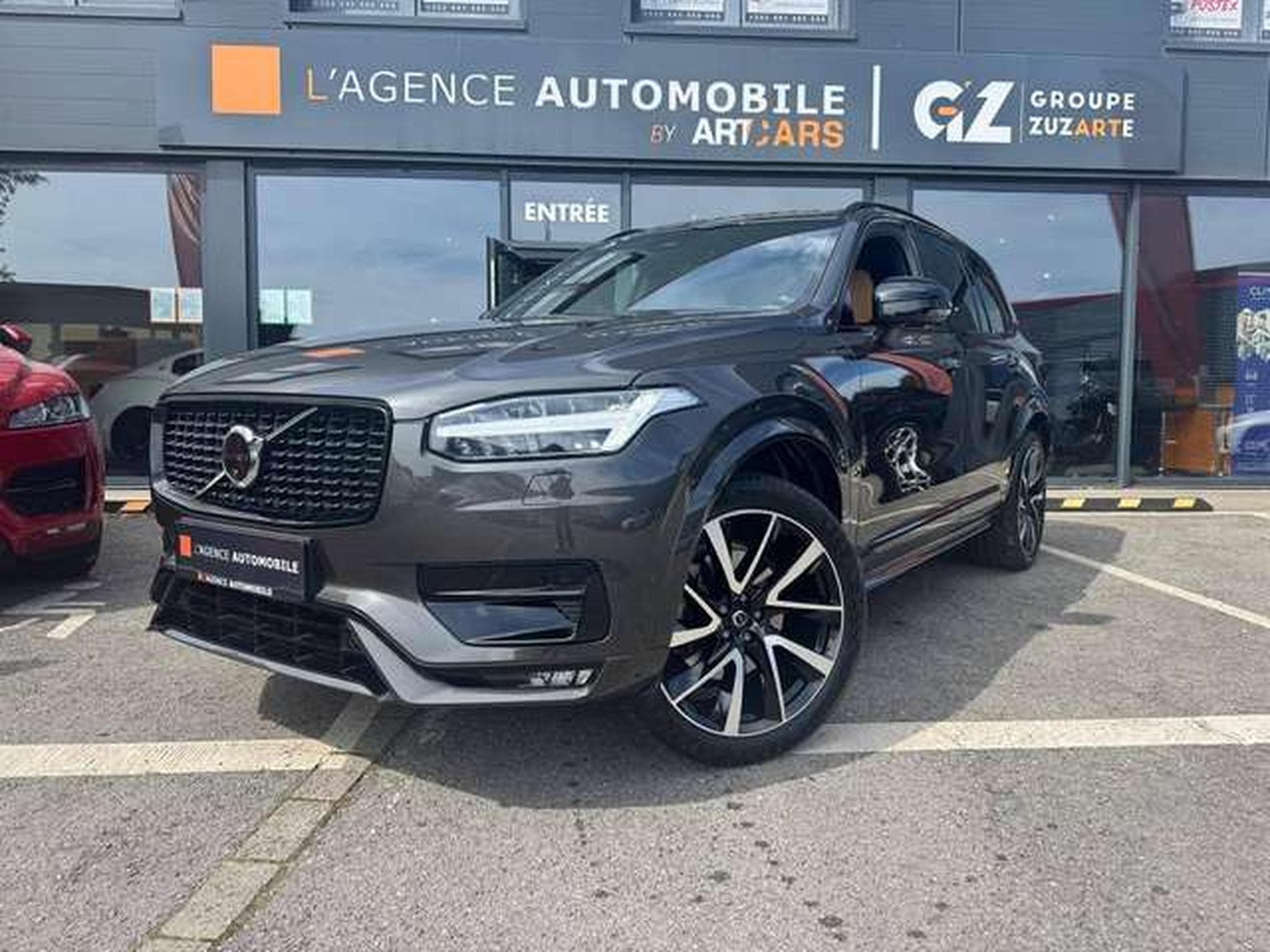 Volvo XC90 XC90 B5 D AWD Ultimate Dark / JUSQU'A 36 MOIS DE GARANTIE (2023) - Foto 2