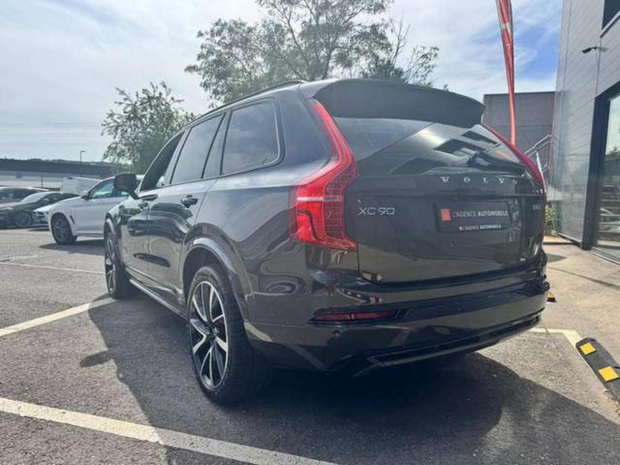 Volvo XC90 XC90 B5 D AWD Ultimate Dark / JUSQU'A 36 MOIS DE GARANTIE (2023) - Foto 7