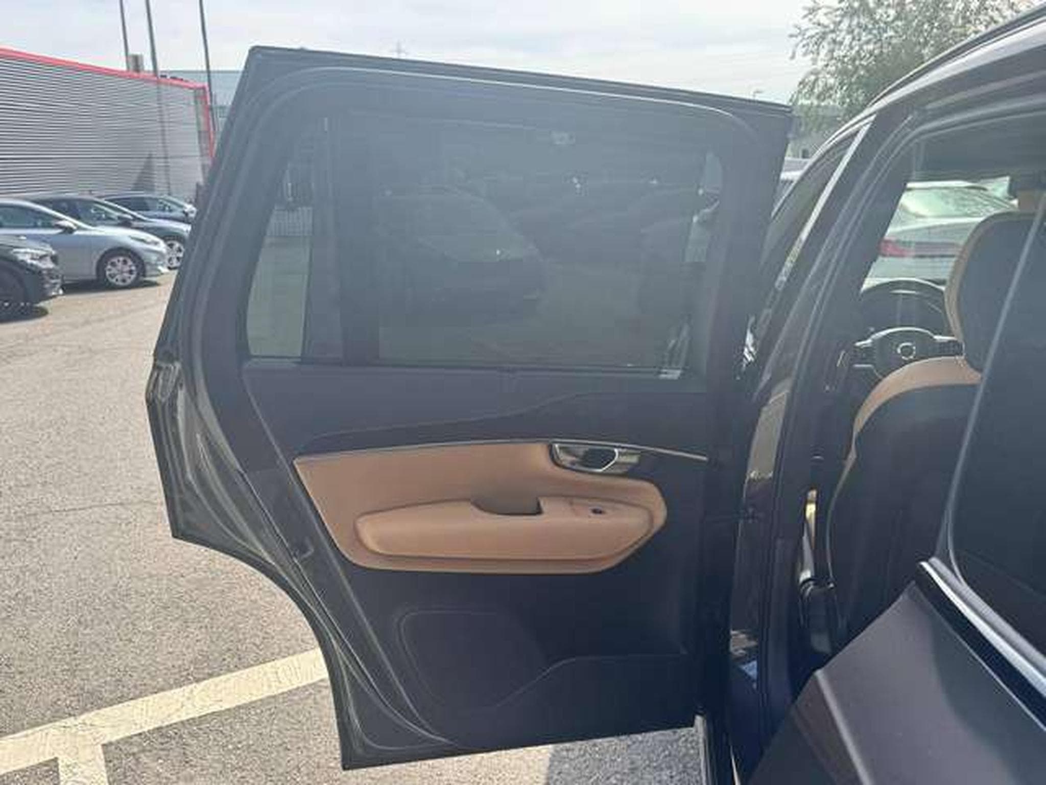 Volvo XC90 XC90 B5 D AWD Ultimate Dark / JUSQU'A 36 MOIS DE GARANTIE (2023) - Foto 22