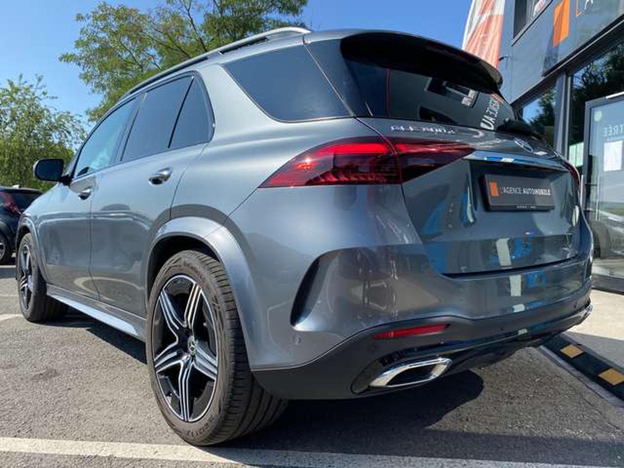 Mercedes GLE 300 GLE 300 d 4Matic 9G-TRONIC AMG Line (2025) - Photo 7