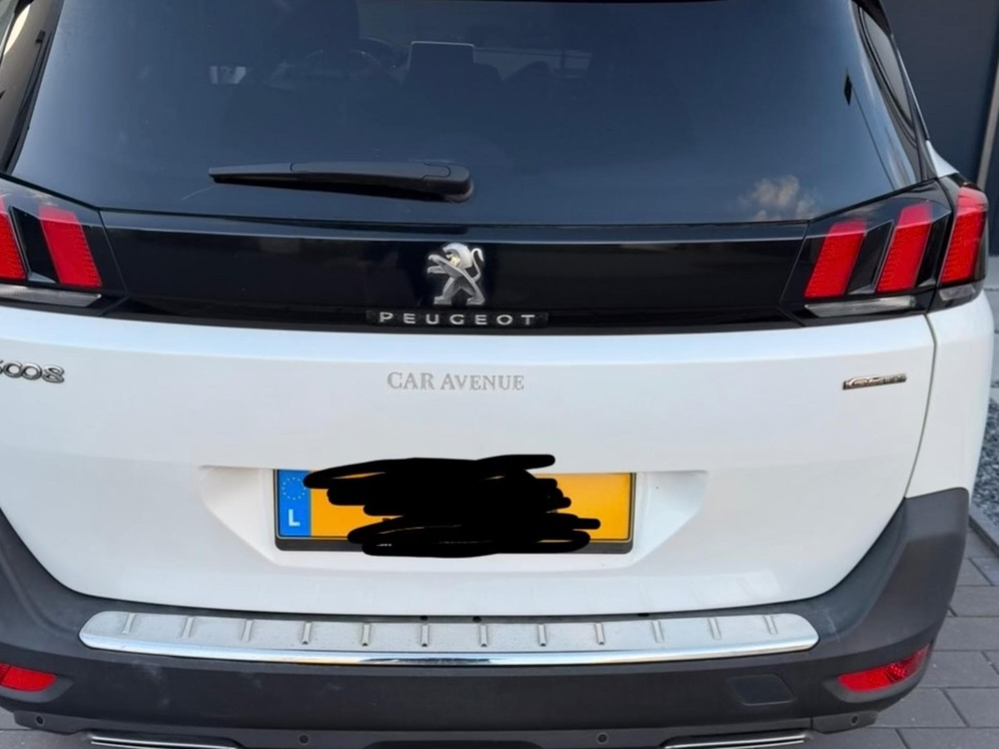 Peugeot 5008 GT Line (2021) - Photo 2
