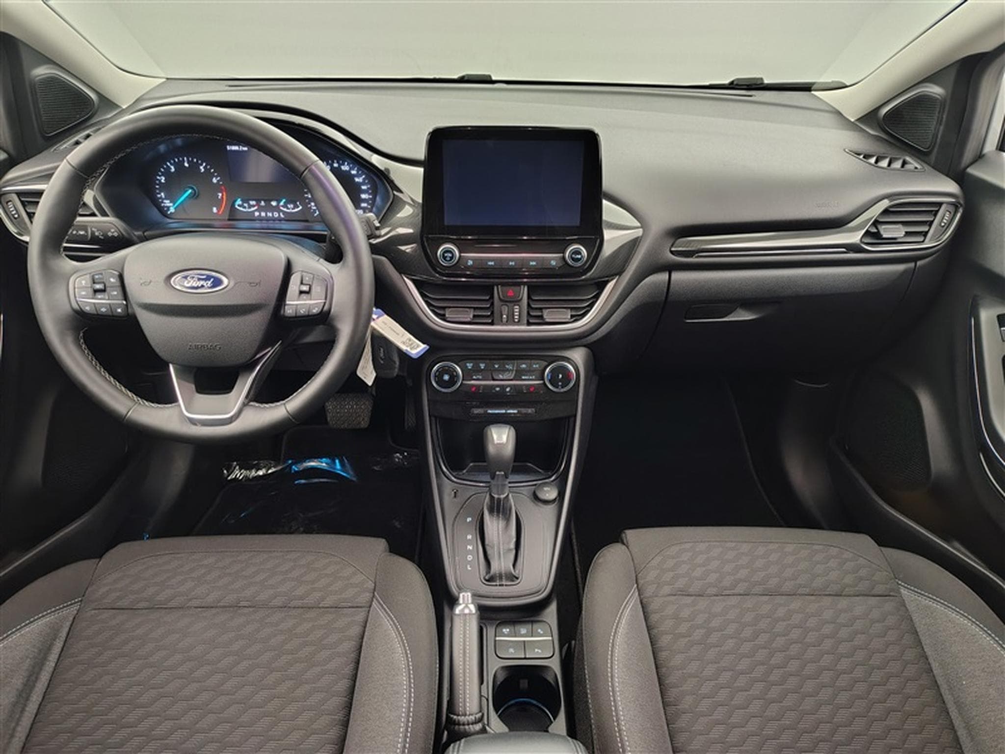 Ford Puma 1.0 EcoBoost AUT. MHEV Titanium NAVI / CARPLAY (2023) - Photo 8