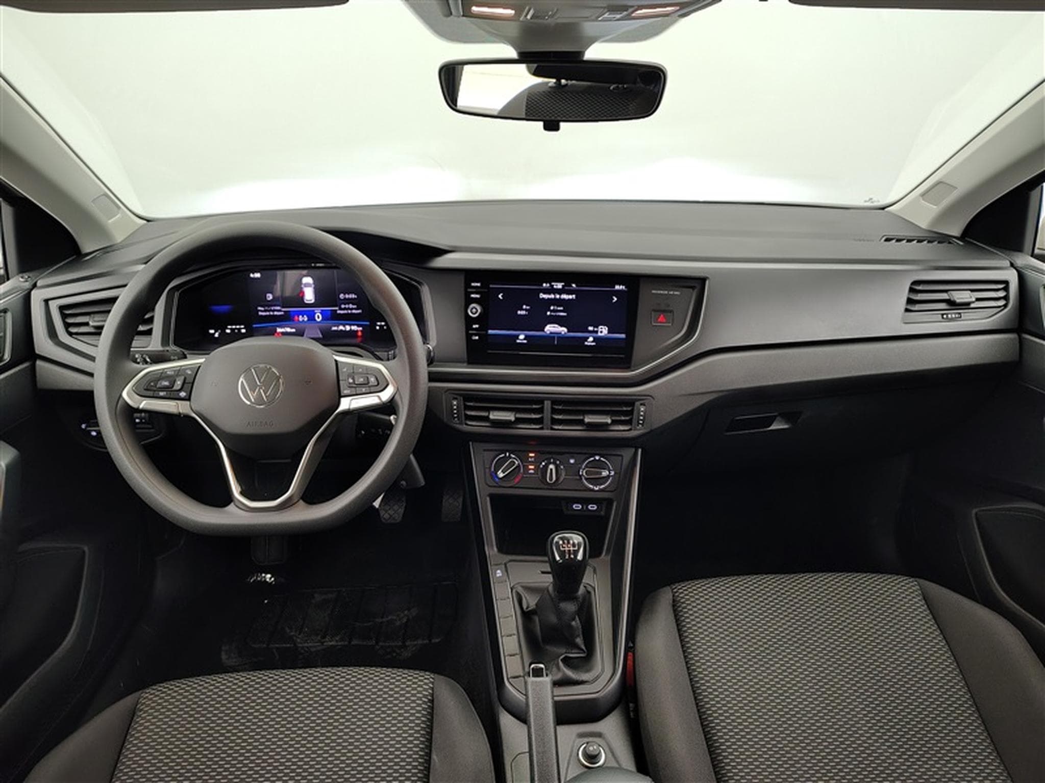 VW Polo 1.0 MPI Carplay / Led / PDC (2024) - Photo 8