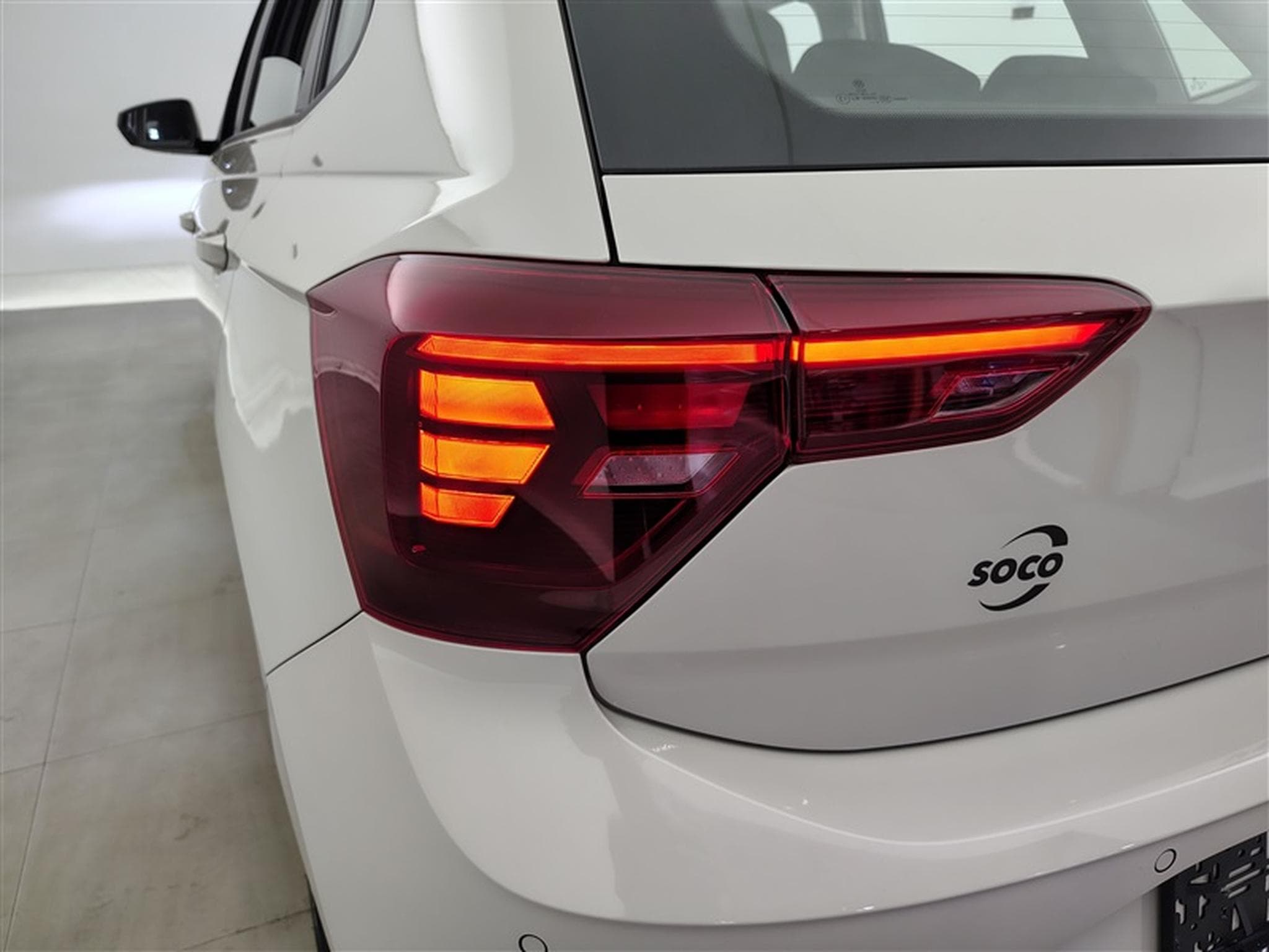 VW Polo 1.0 MPI Carplay / Led / PDC (2024) - Photo 16