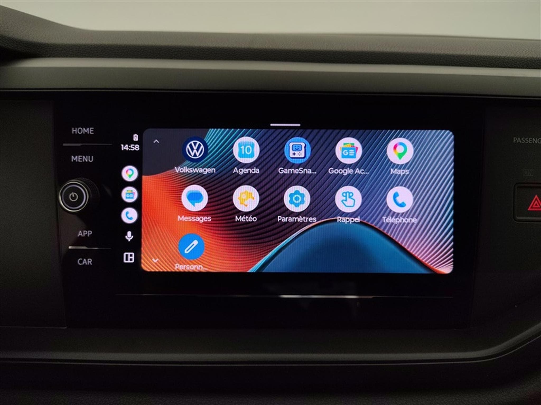 VW Polo 1.0 MPI Carplay / Led / PDC (2024) - Photo 20