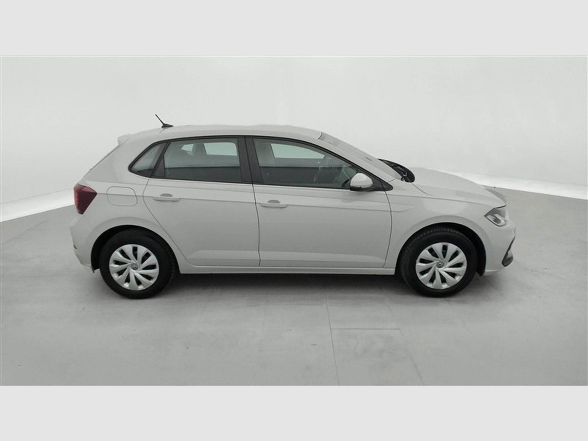 VW Polo 1.0 MPI Carplay / Led / PDC (2024) - Photo 24