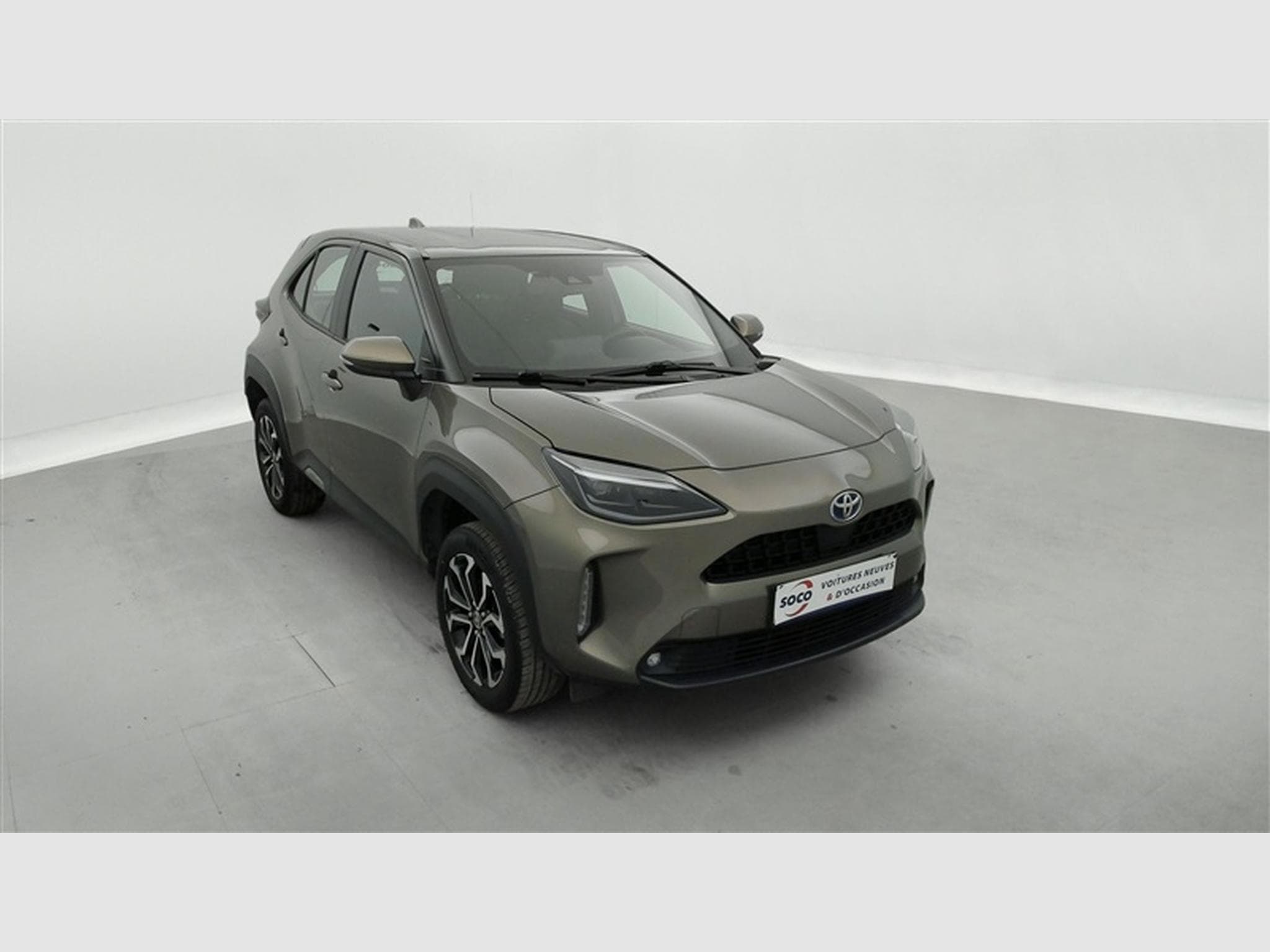 Toyota Yaris Cross Hybrid 1.5i VVT-i Dynamic Plus E-CVT *NAVI/CAM/PDC/FULL LED* (2024) - Photo 20