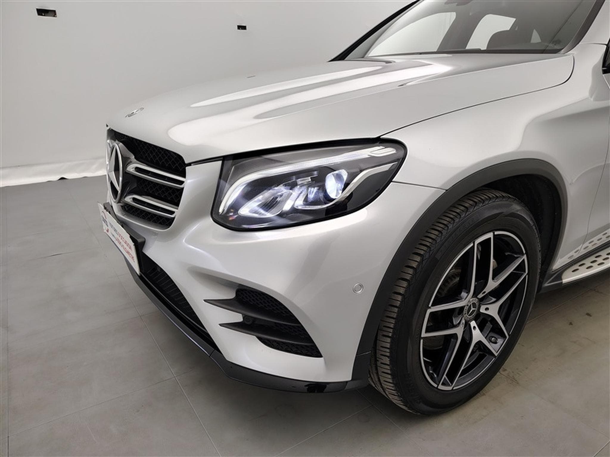 Mercedes GLC 250 4-Matic Pack AMG CILM/NAVI/CAMERA (2019) - Photo 15