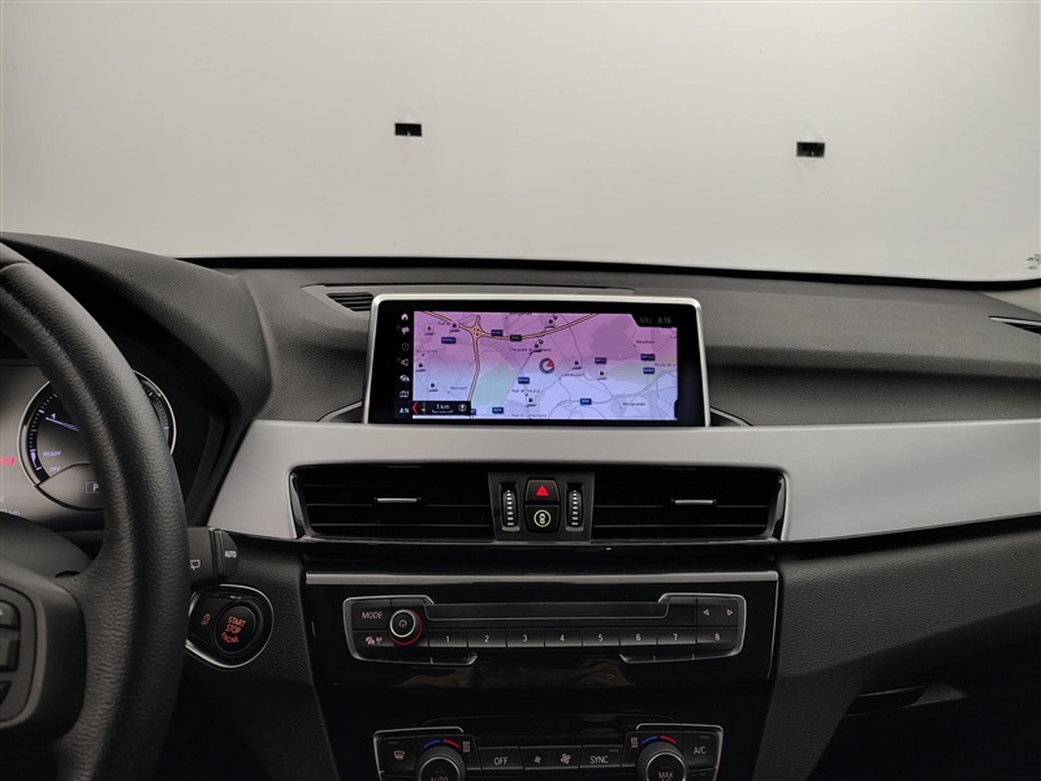 BMW X1 1.5 dA sDrive16 NAVI / CLIM / PDC AV-AR (2022) - Photo 11