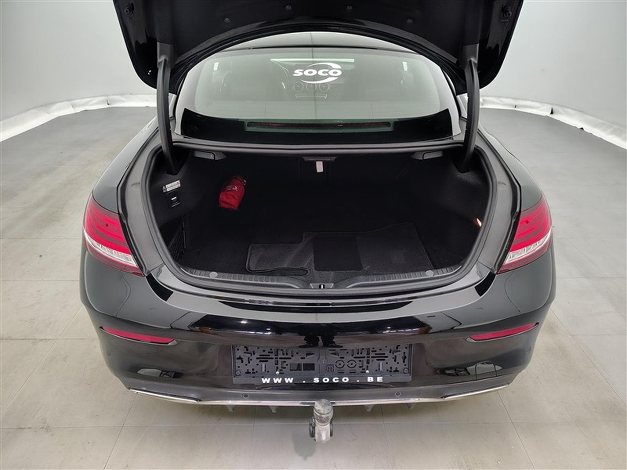 Mercedes C 180 Coupe C 180 AMG Line°NAV°CARPLAY°CAM°PDC AV-AR°FULL LED (2023) - Photo 14