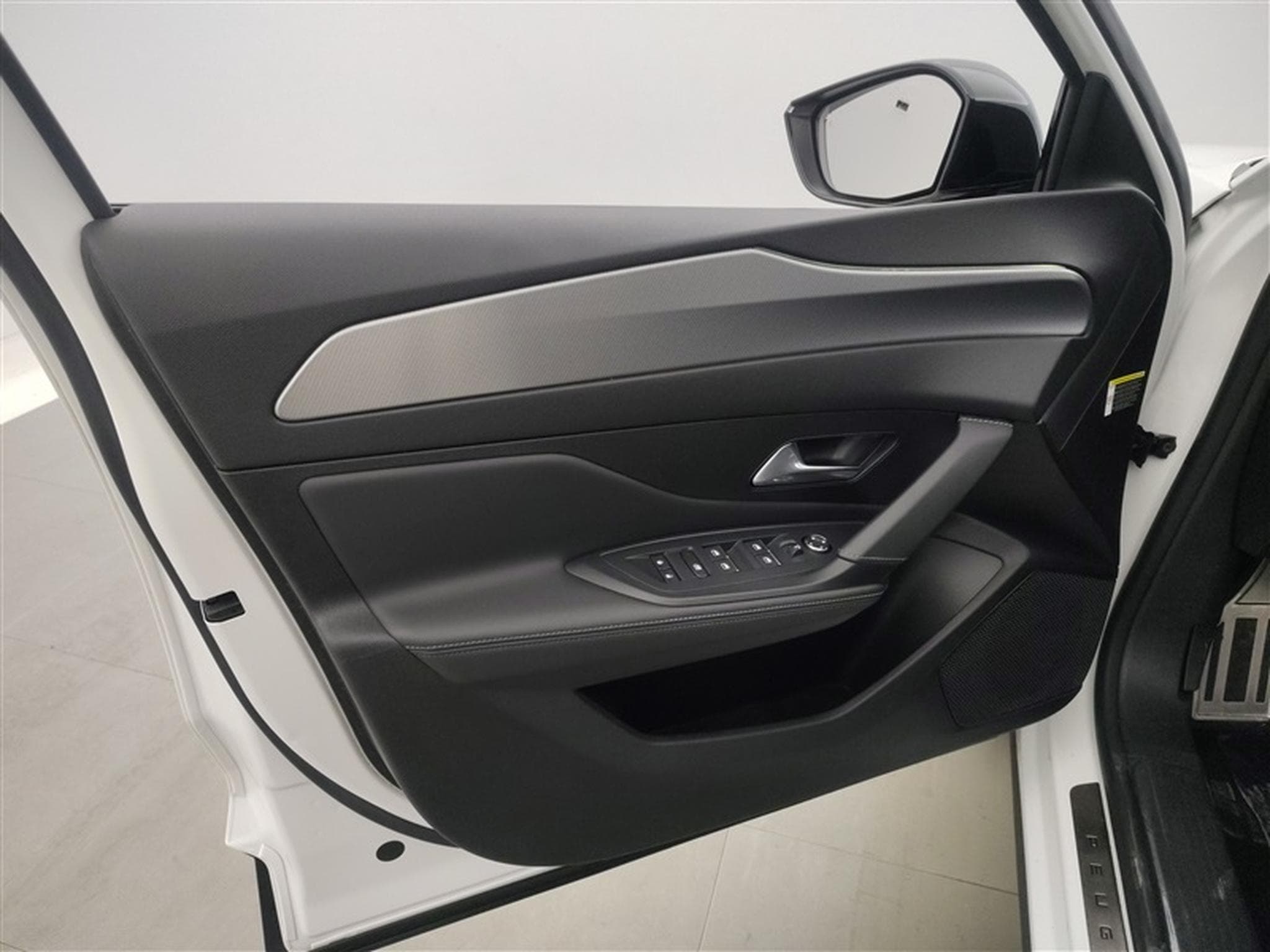 Peugeot 408 GT-Line **AUTO/CUIR/FULL LED/CAMERA/TO PANO** (2023) - Photo 16