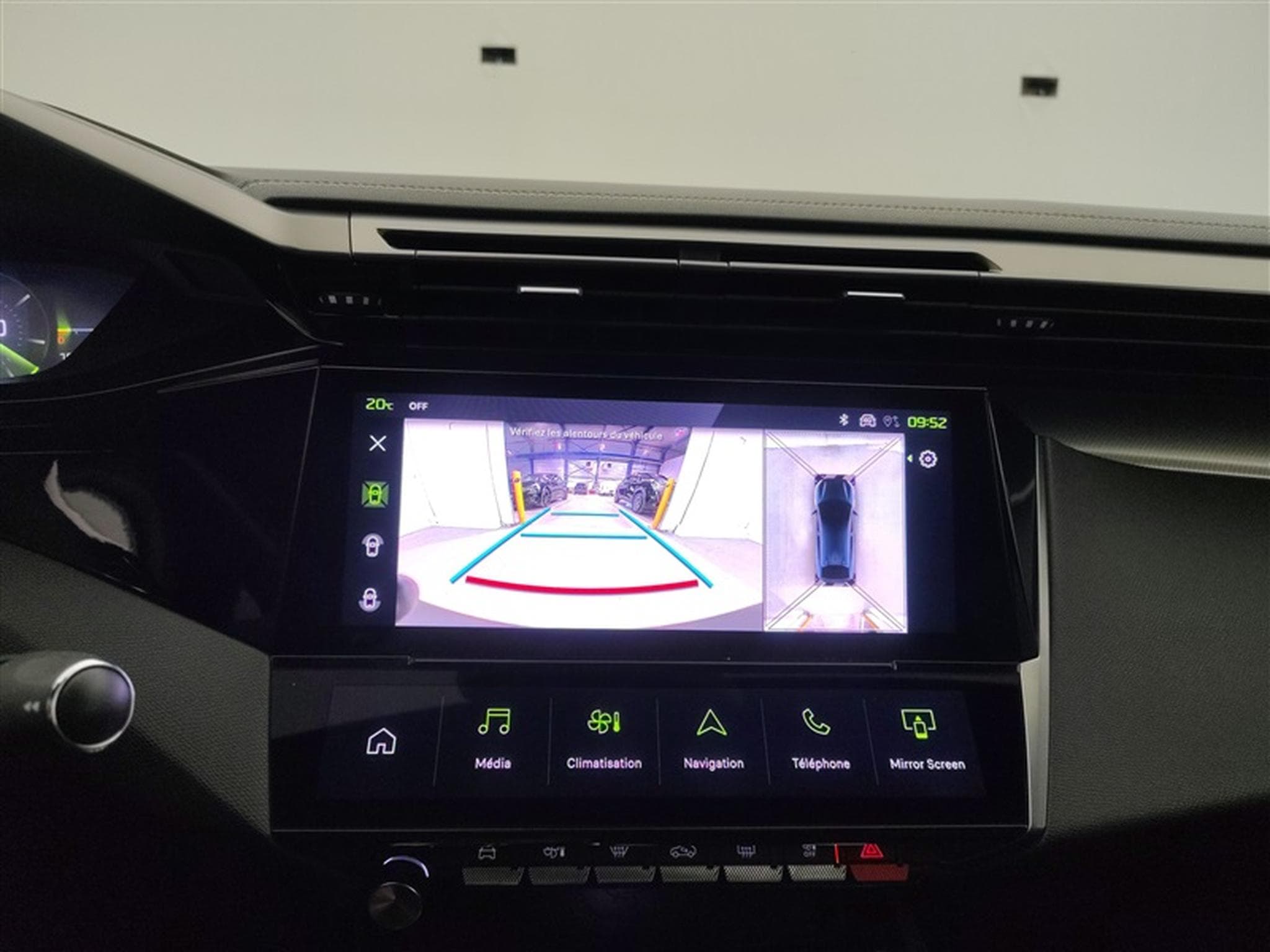 Peugeot 408 GT-Line **AUTO/CUIR/FULL LED/CAMERA/TO PANO** (2023) - Photo 17