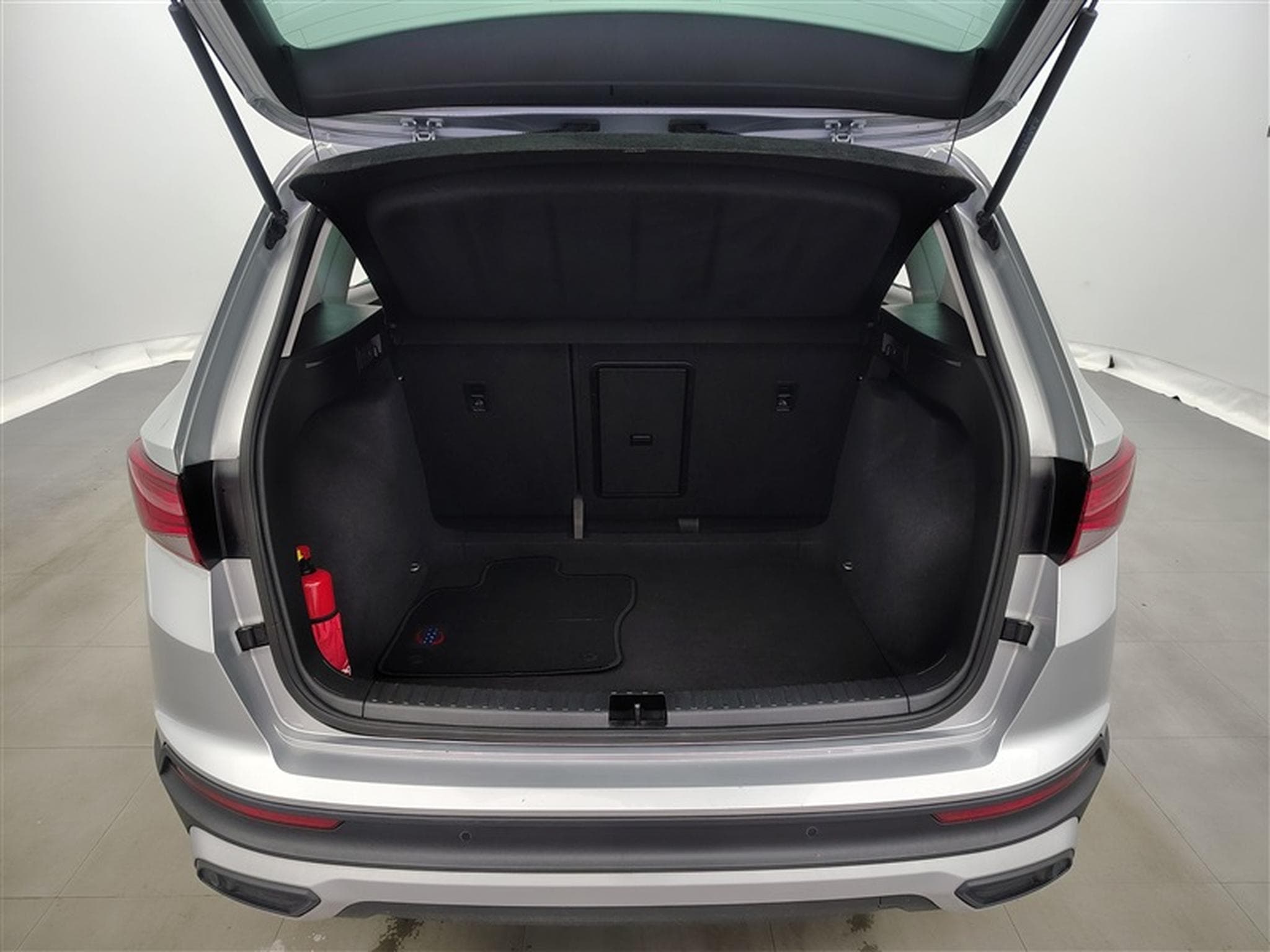 Seat Ateca 1.0 TSI Move! NAVI/FULL LED/JA17/PDC (2021) - Photo 14