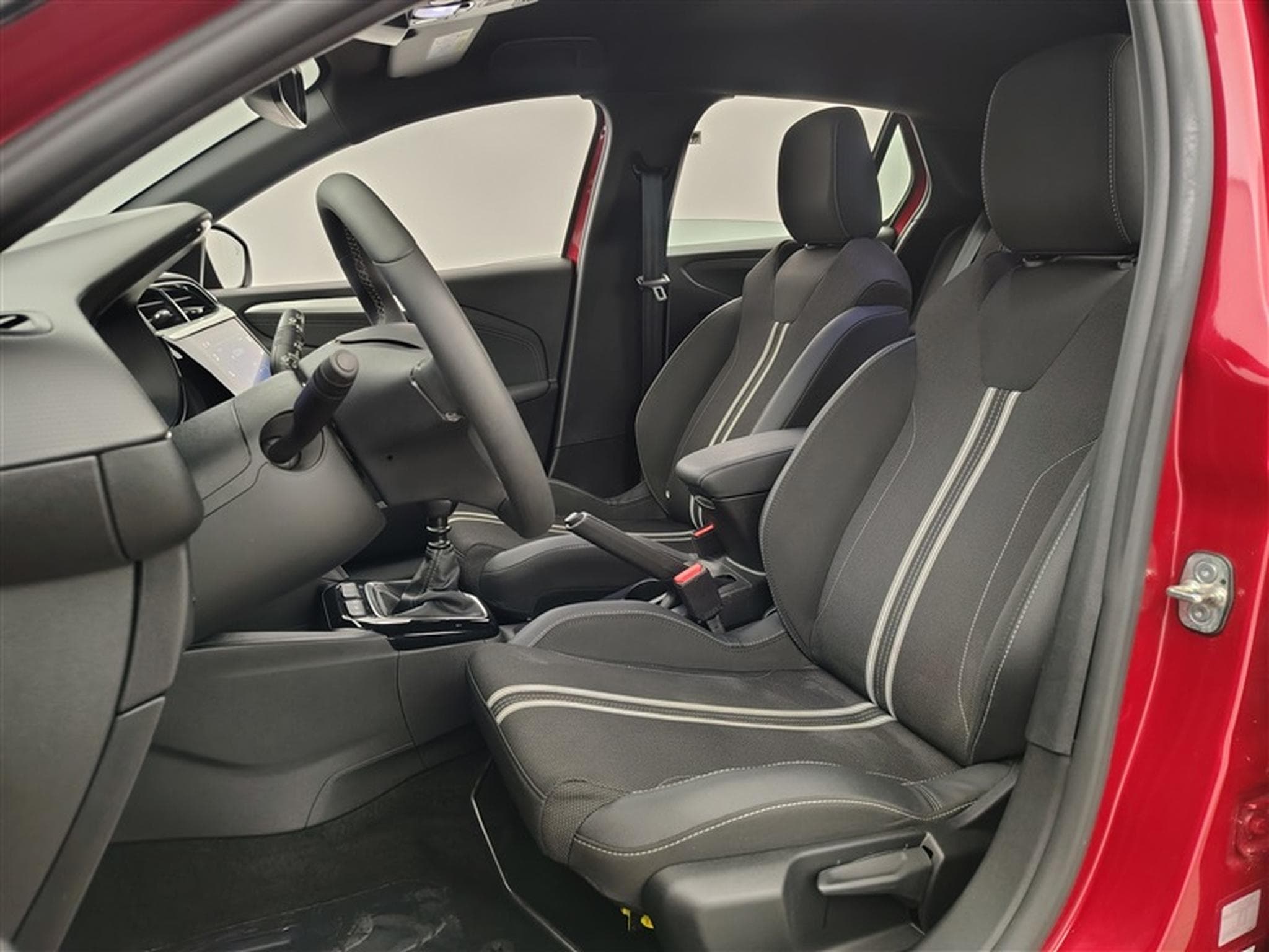 Opel Corsa 1.2 Turbo 100Cv GS Line S-CUIR / CARPLAY / FULL LED / CAMERA (2025) - Photo 7