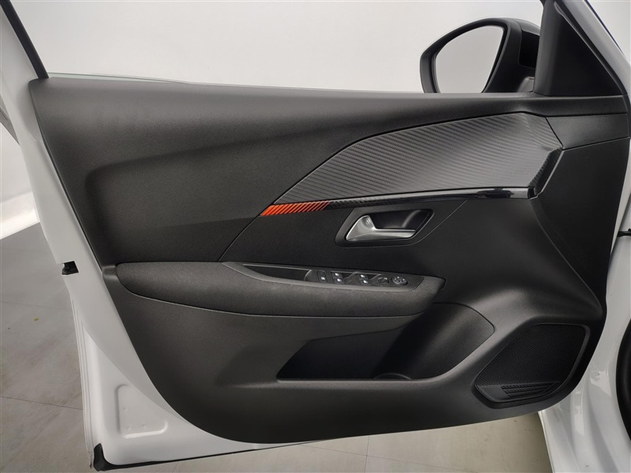 Peugeot 208 1.2i PureTech Active MIRRORLINK / PDC AR / JA 16" (2022) - Photo 16