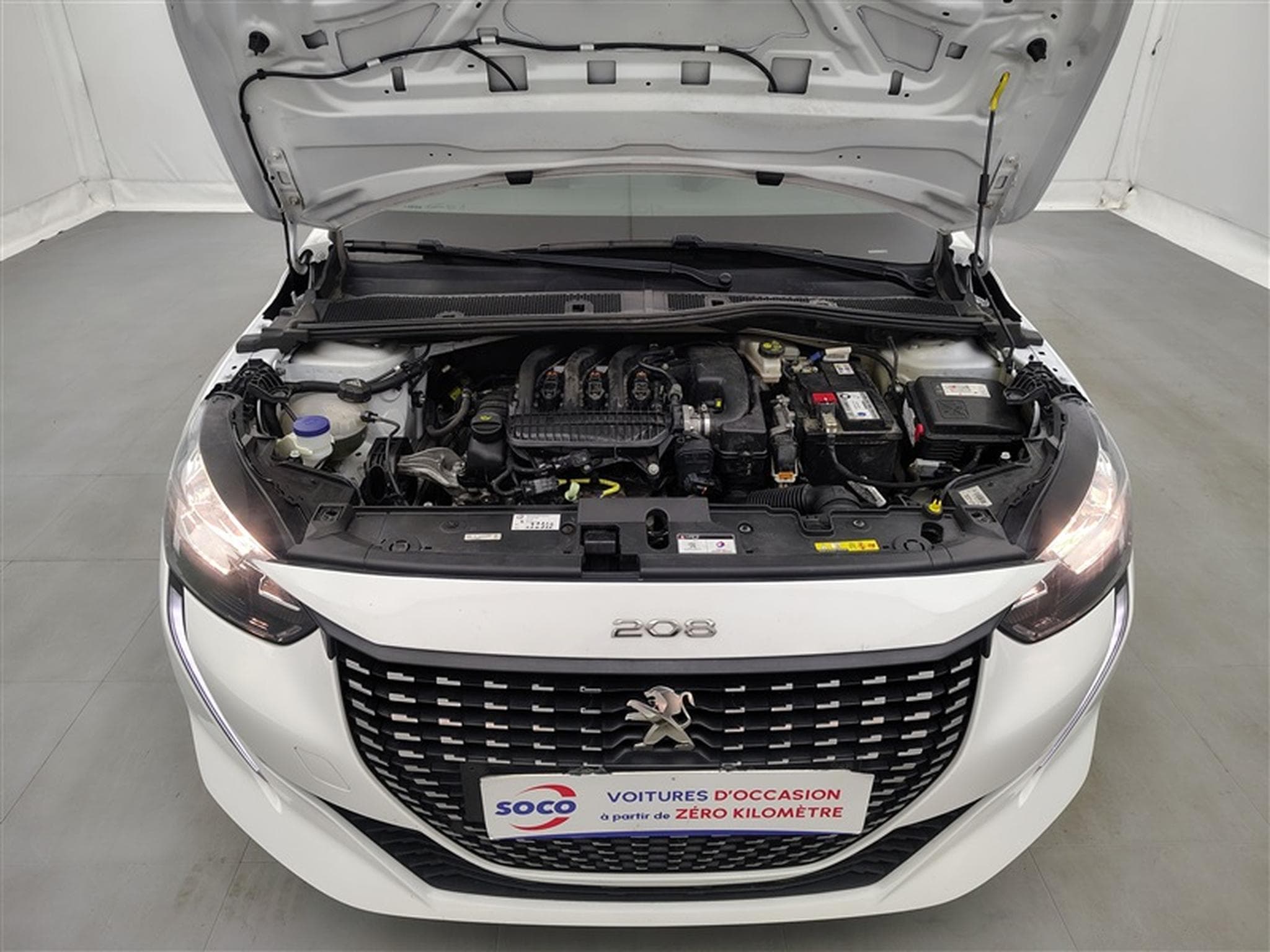 Peugeot 208 1.2i PureTech Active MIRRORLINK / PDC AR / JA 16" (2022) - Photo 17