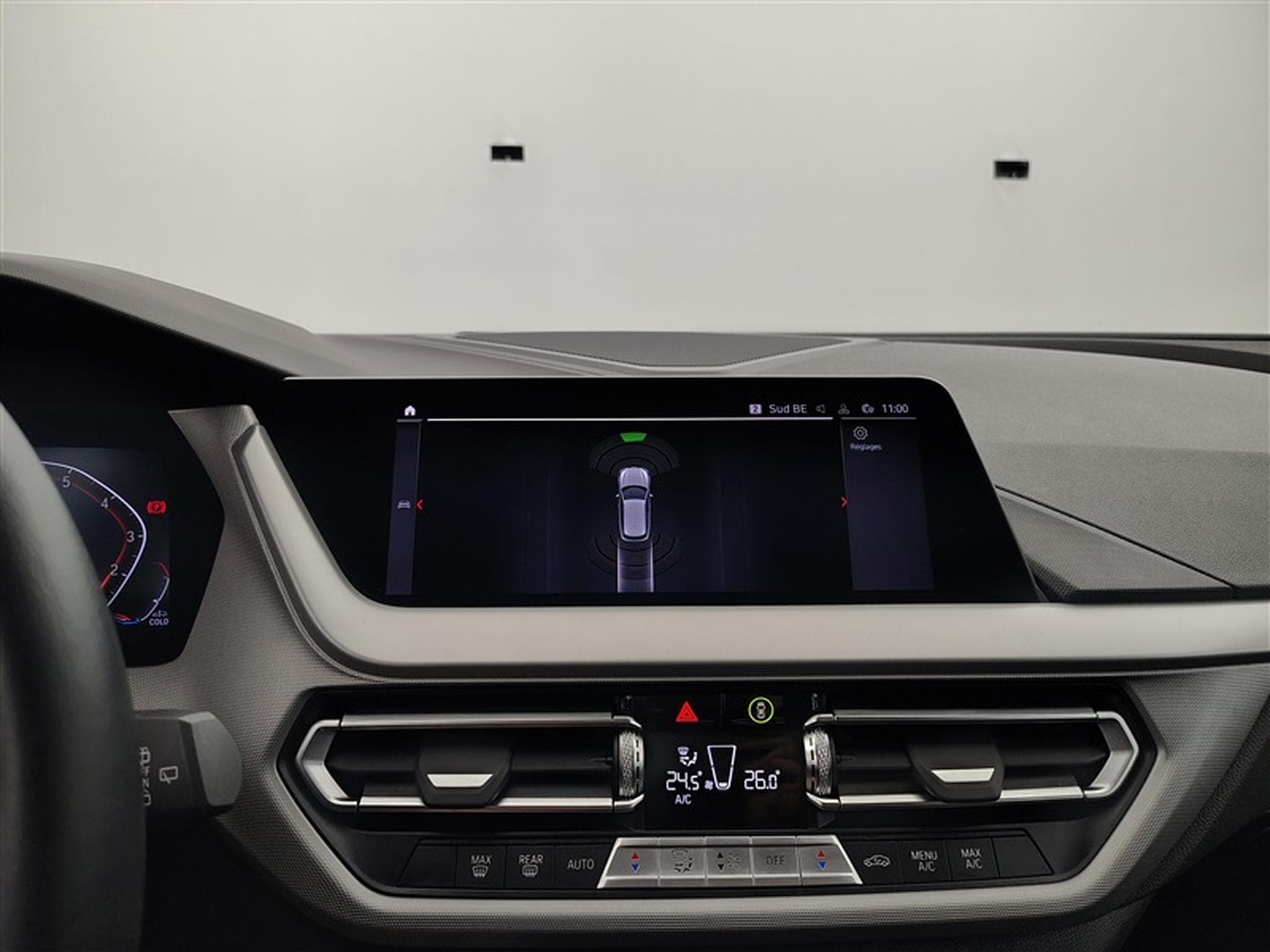 BMW 118 i  Navi Cockpit / Led / PDC (2022) - Photo 18