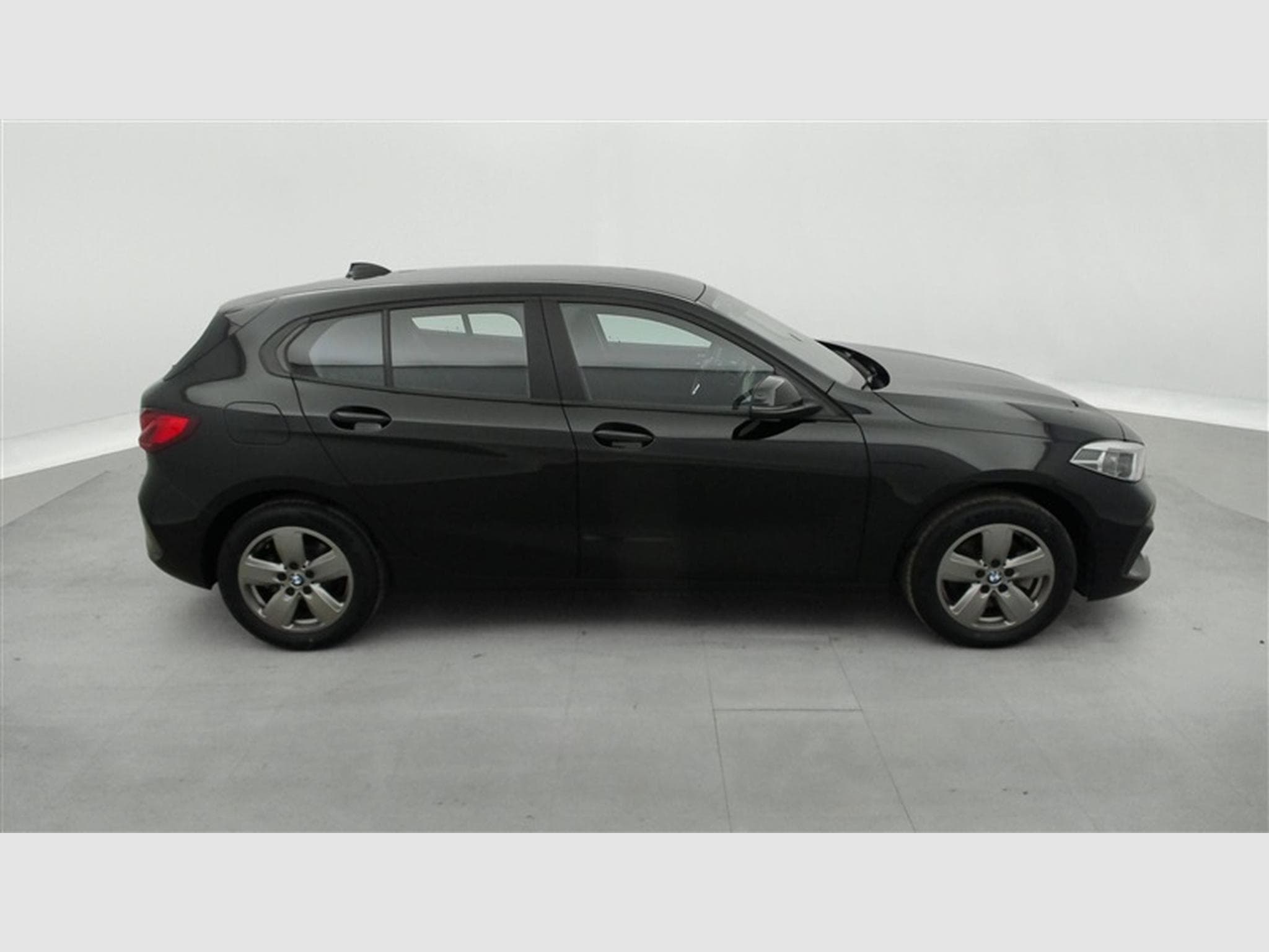 BMW 118 i  Navi Cockpit / Led / PDC (2022) - Photo 23