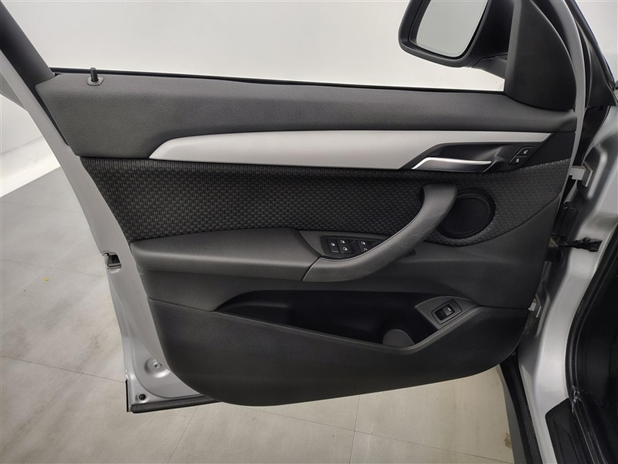 BMW X1 1.5 d sDrive16  Navi / PDC av+ar (2021) - Photo 16