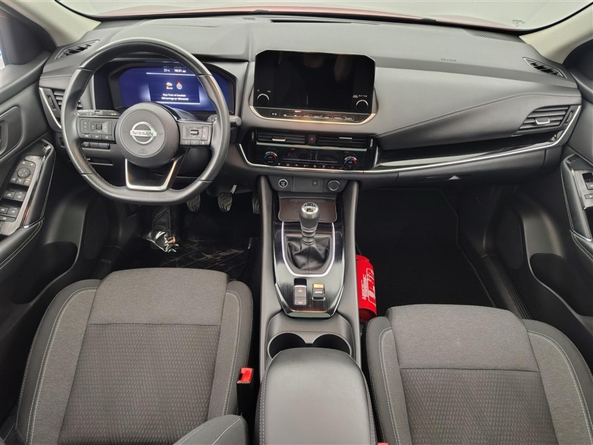 Nissan Qashqai 1.3 DIG-T N-Connecta CARPLAY / FULL LED / CAM (2022) - Photo 8