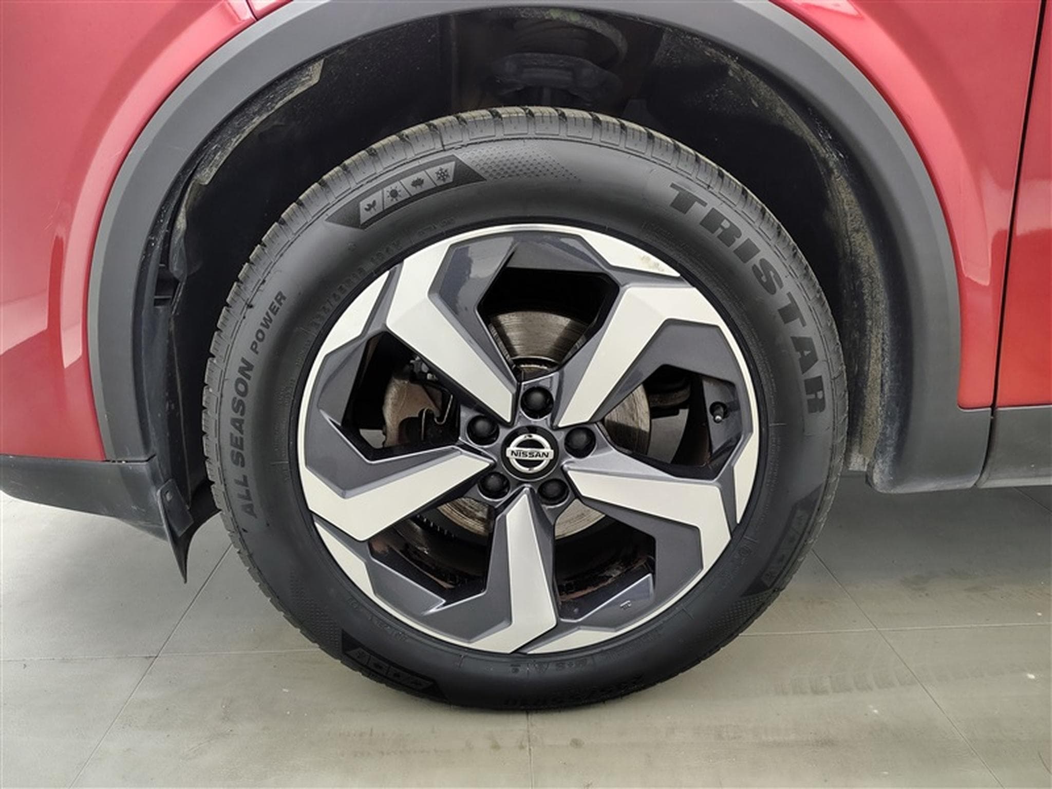 Nissan Qashqai 1.3 DIG-T N-Connecta CARPLAY / FULL LED / CAM (2022) - Photo 6