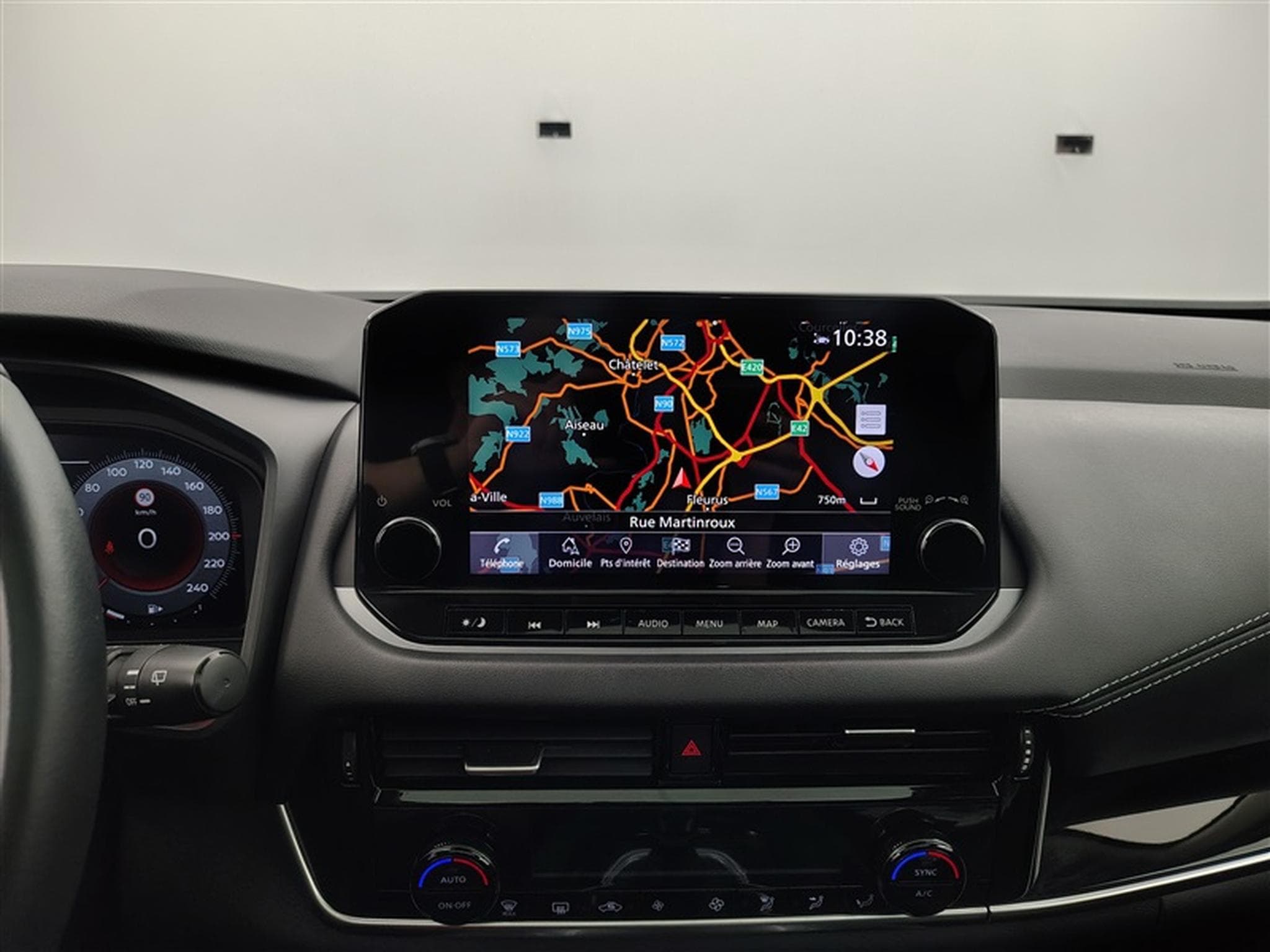 Nissan Qashqai 1.3 DIG-T N-Connecta CARPLAY / FULL LED / CAM (2022) - Photo 11