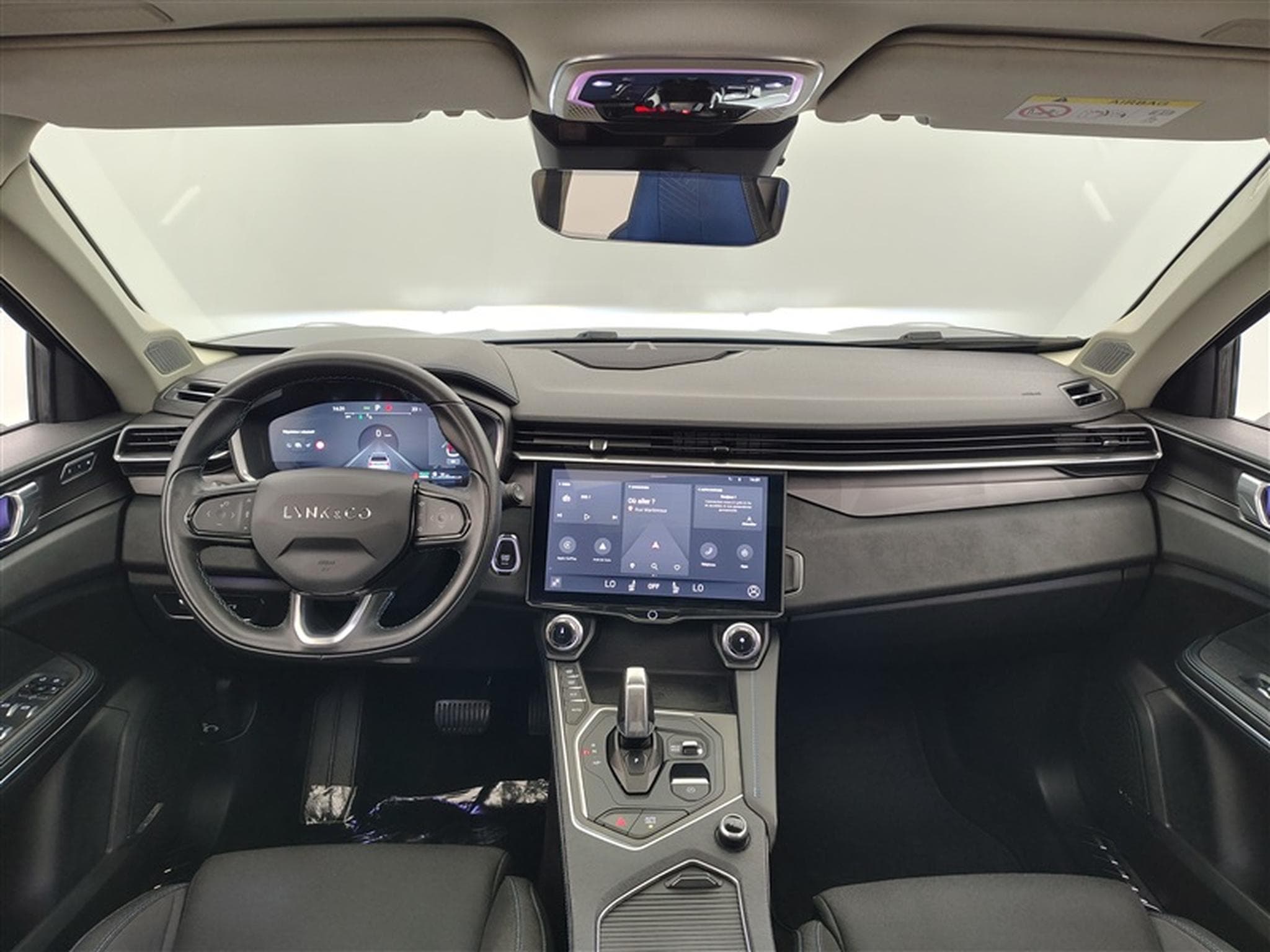 Lynk & Co 01 PHEV 1.5 Turbo (2023) - Photo 8