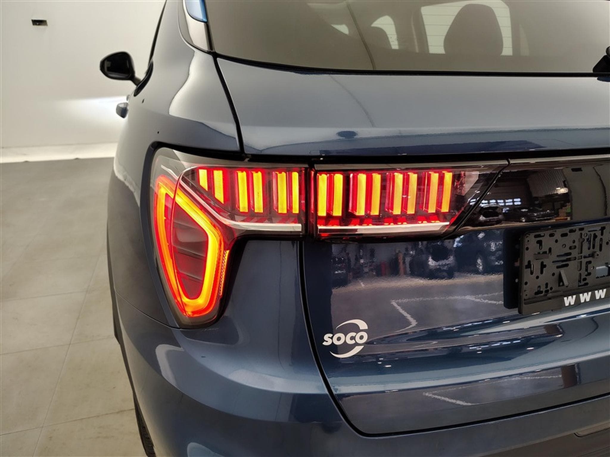 Lynk & Co 01 PHEV 1.5 Turbo (2023) - Photo 16
