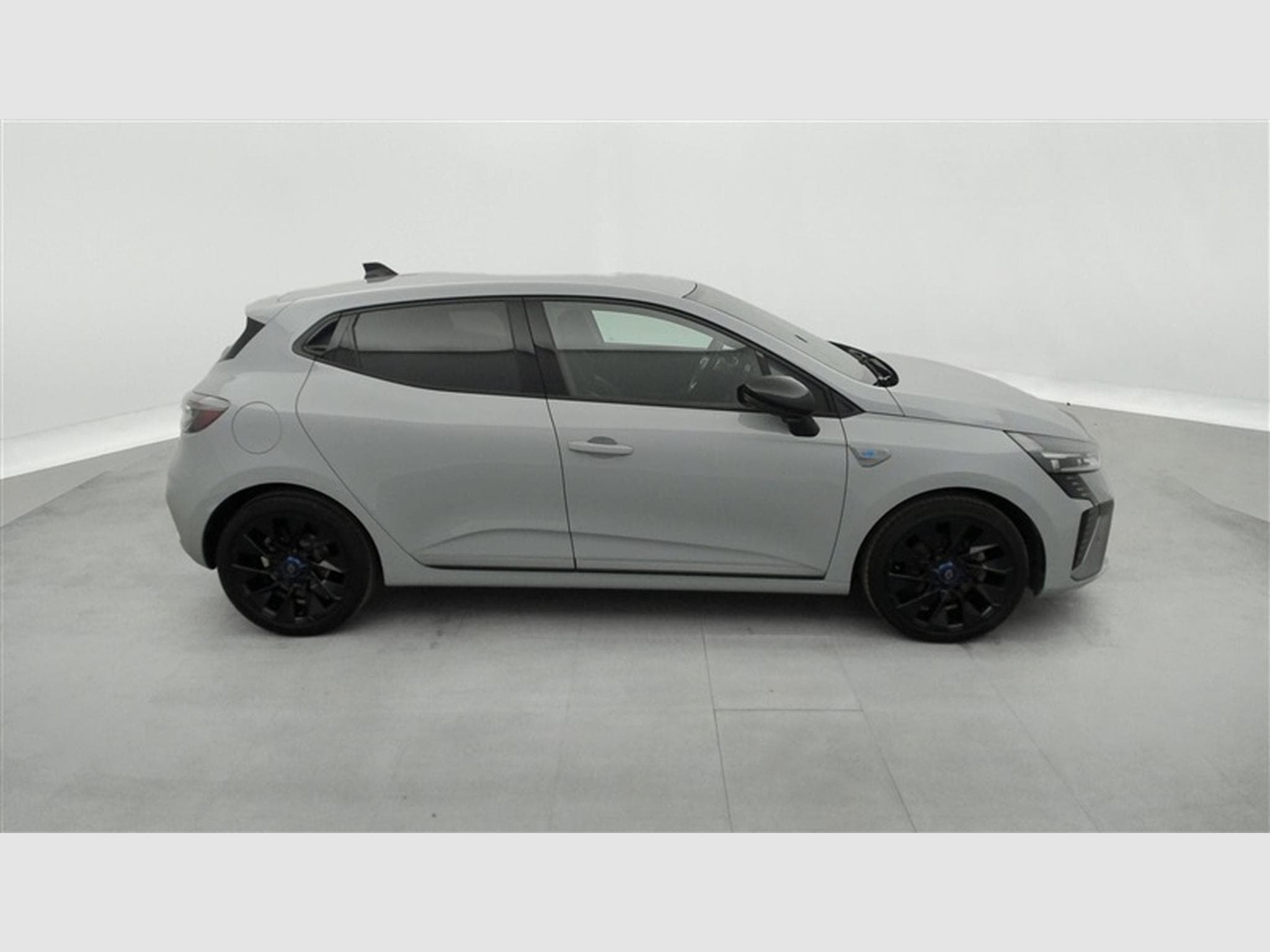 Renault Clio E-TECH 1.6i Esprit Alpine (2024) - Photo 24