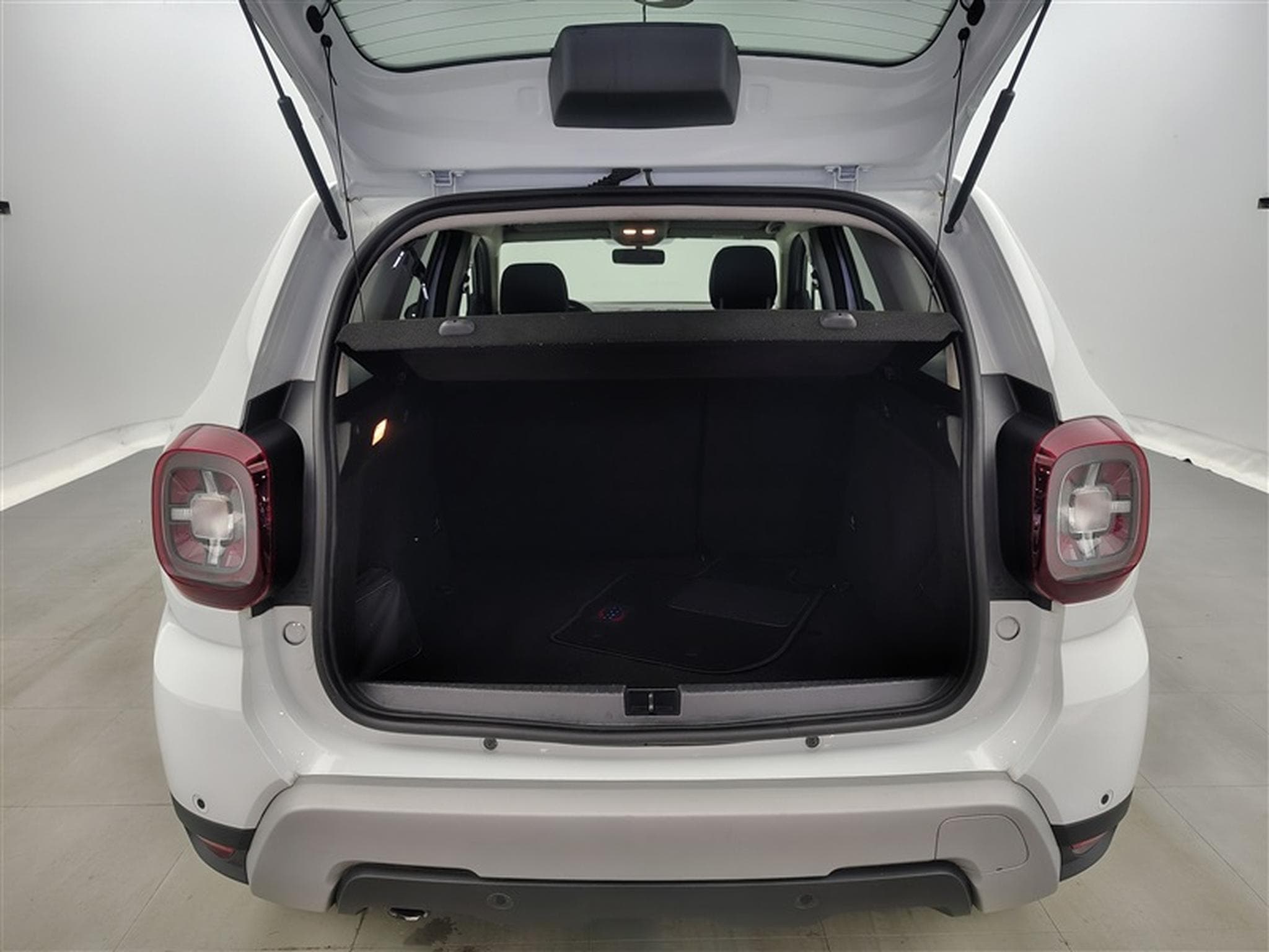 Dacia Duster 1.0 TCe 100cv Liberty NAVI / CLIM AUTO / CAMERA / JA 16" (2020) - Photo 14