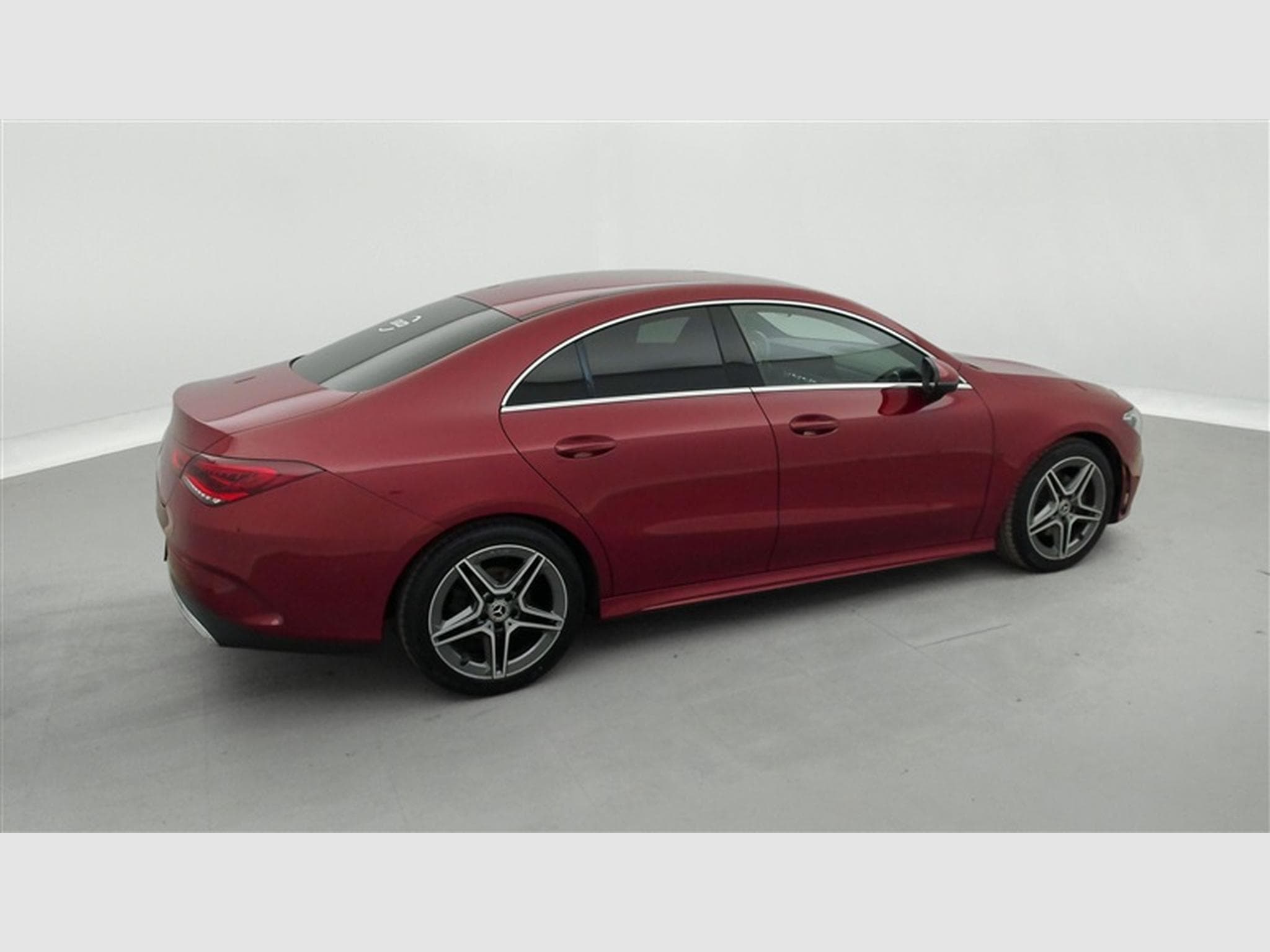 Mercedes CLA 180 180d Pack AMG *NAVI/FULL LED/CUIR PARTIEL/CAMERA/PDC/JA18* (2021) - Photo 24