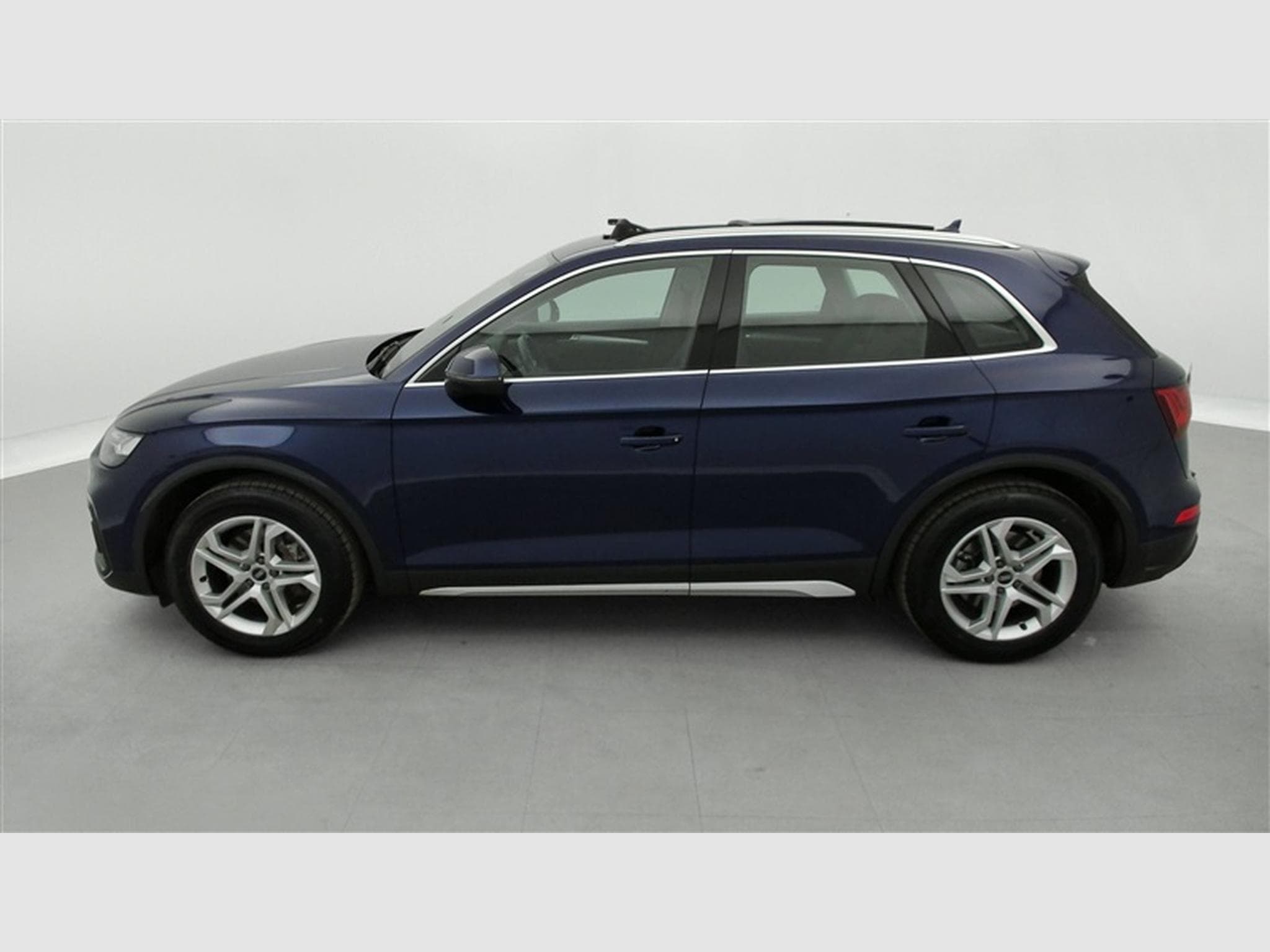Audi Q5 30 TDi Business Edition S tronic CUIR/NAVI/TO PANO/FULL LED (2022) - Photo 3