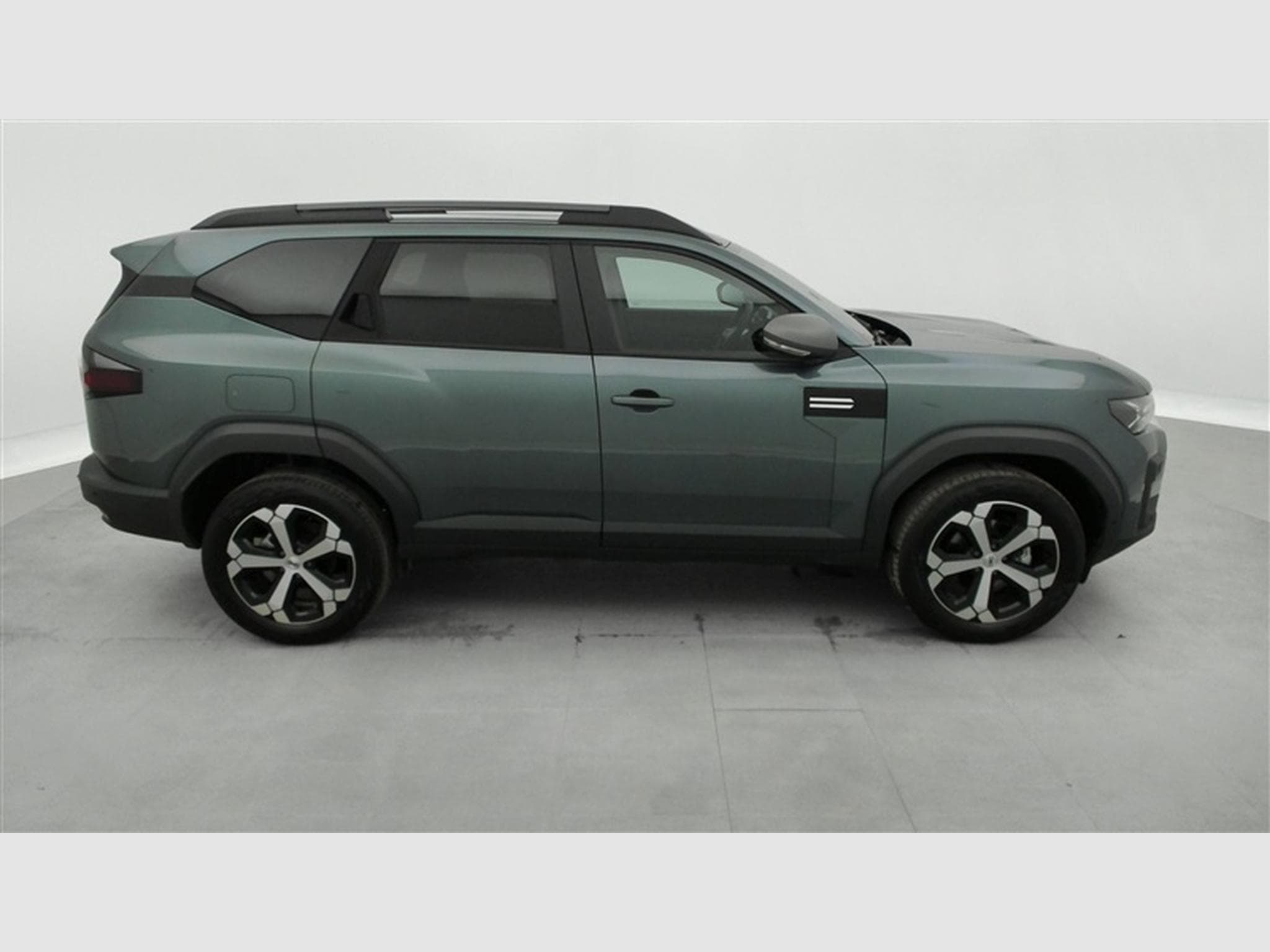 Dacia Bigster Mild Hybrid 140cv Journey NAVI / CARPLAY (2026) - Photo 23