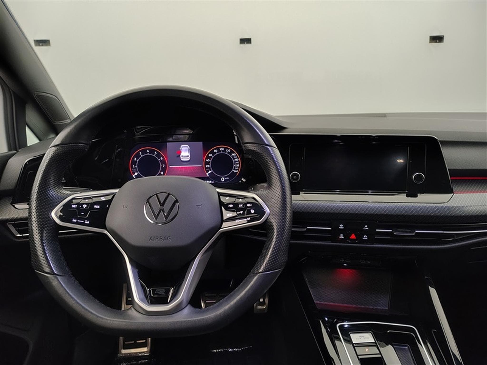 VW Golf 1.5 TSI 130Cv DSG R-Line CARPLAY / CAMERA / ALU18" (2024) - Photo 9