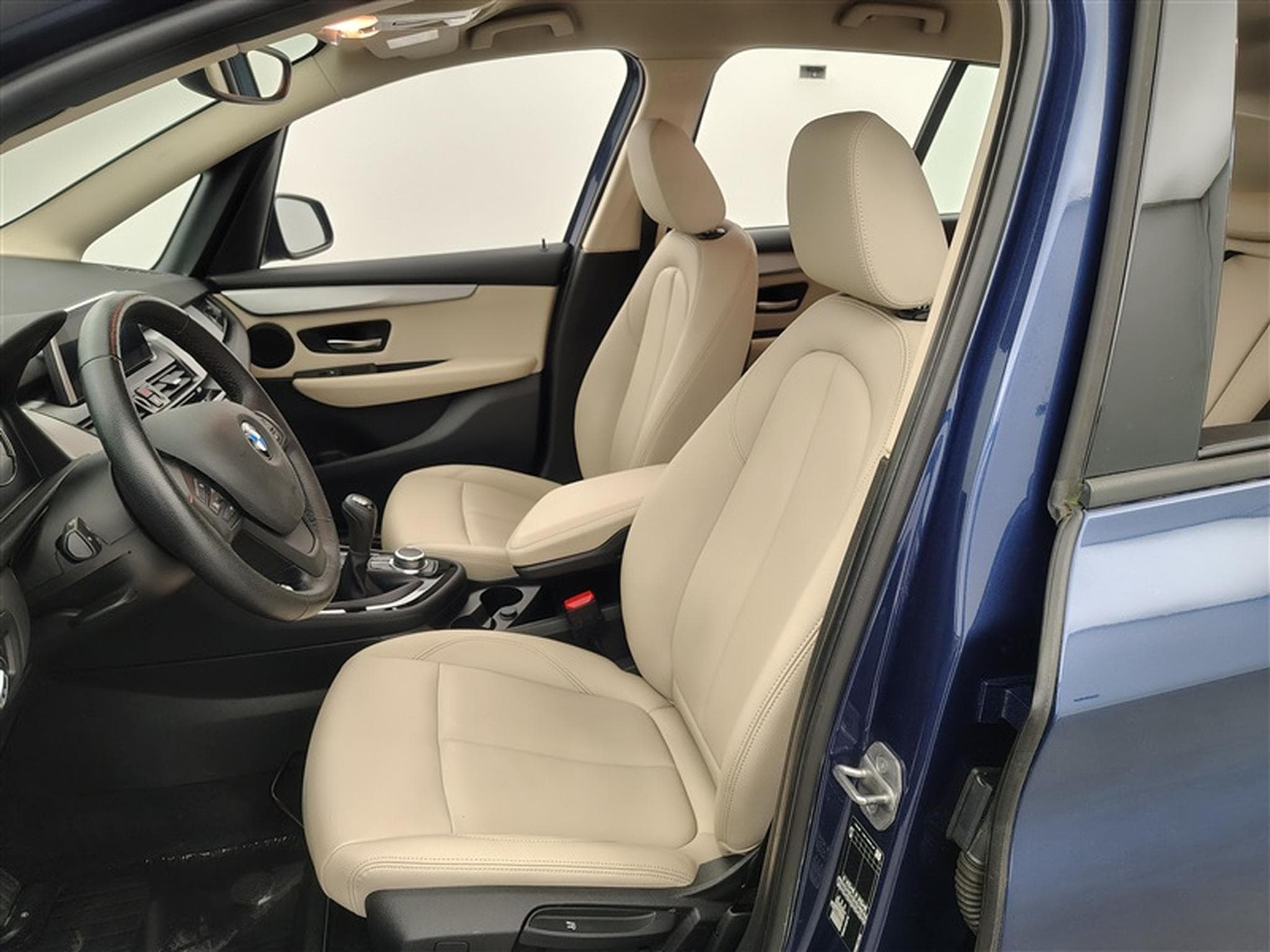BMW 216 Gran Tourer 216i CUIR/NAVI/FULL LED/JA/PDC AV AR (2022) - Photo 7