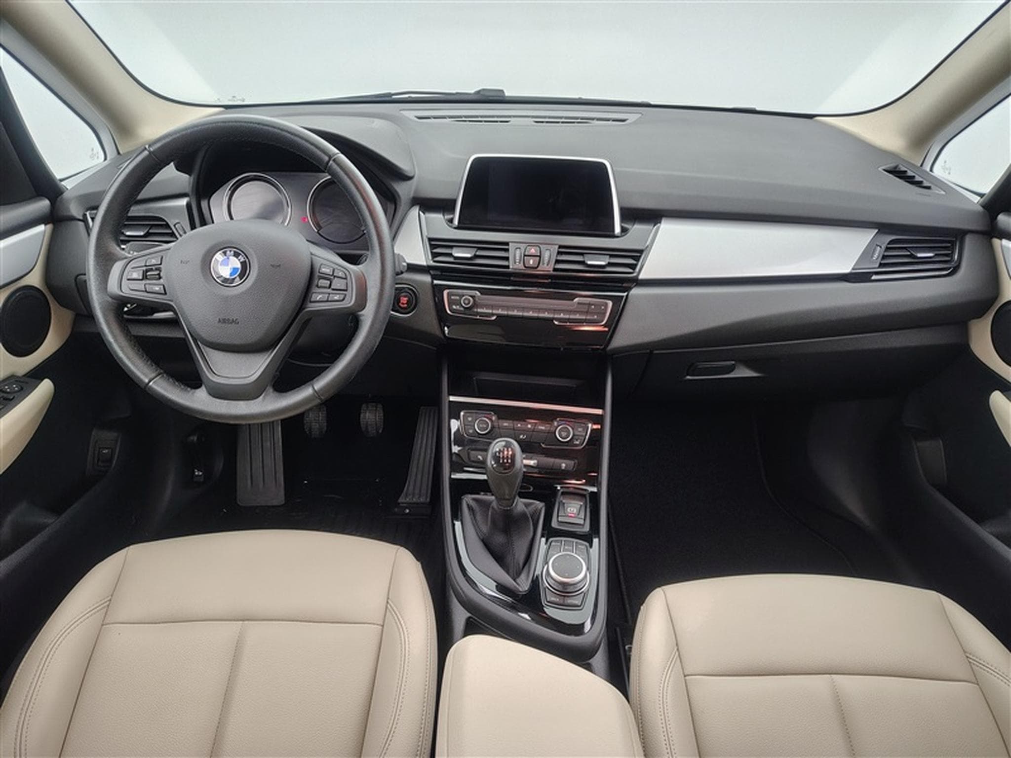 BMW 216 Gran Tourer 216i CUIR/NAVI/FULL LED/JA/PDC AV AR (2022) - Photo 8