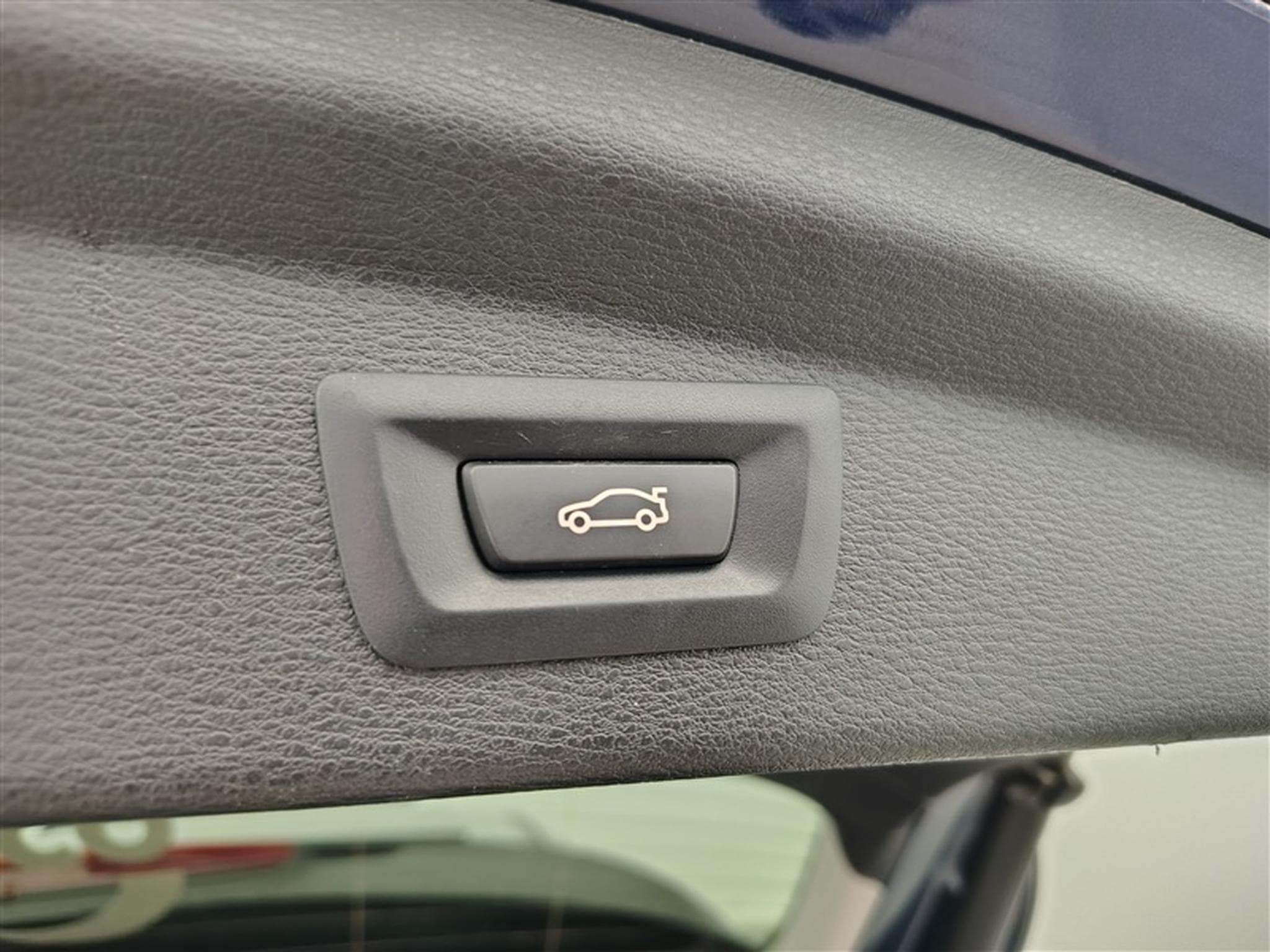 BMW X2 1.5 d sDrive16 NAVI / FULL LED / TOIT PANO (2020) - Photo 19