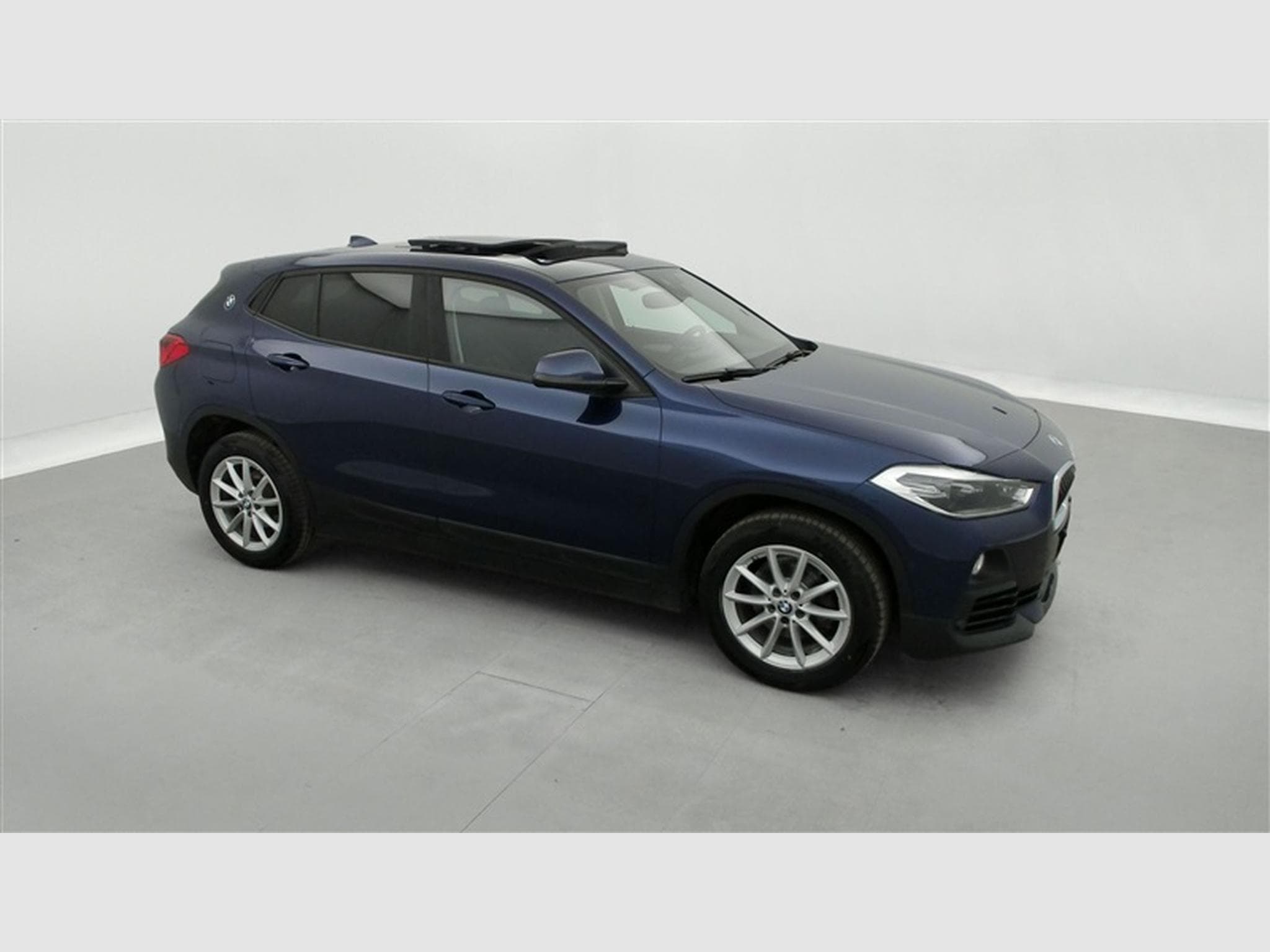 BMW X2 1.5 d sDrive16 NAVI / FULL LED / TOIT PANO (2020) - Photo 23