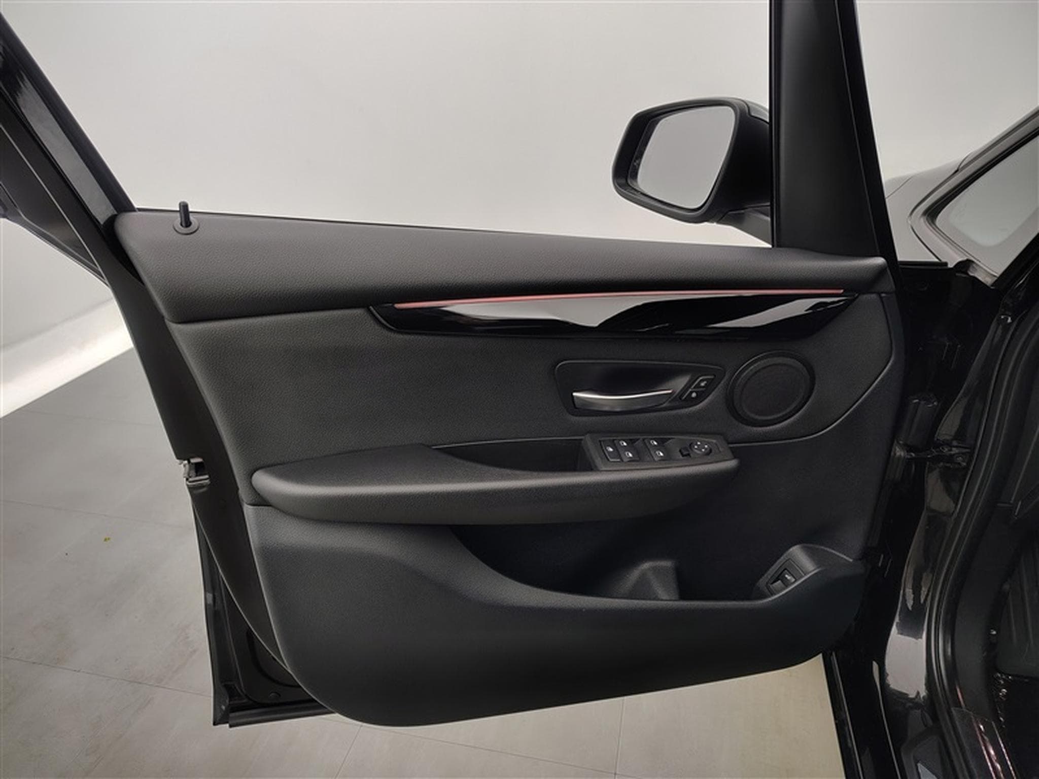 BMW 216 Gran Tourer 216i OPF (EU6AP) (2022) - Photo 17