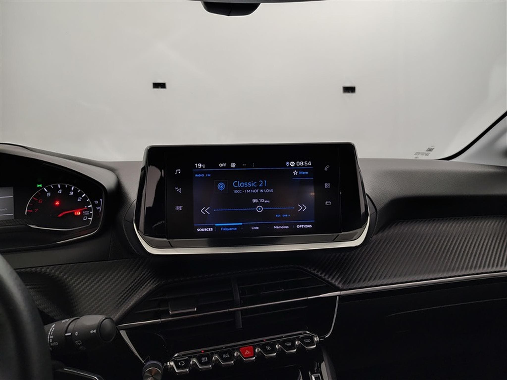Peugeot 208 1.2i PureTech Allure CARPLAY / S-CUIR / CLIM / FULL LED (2022) - Photo 11