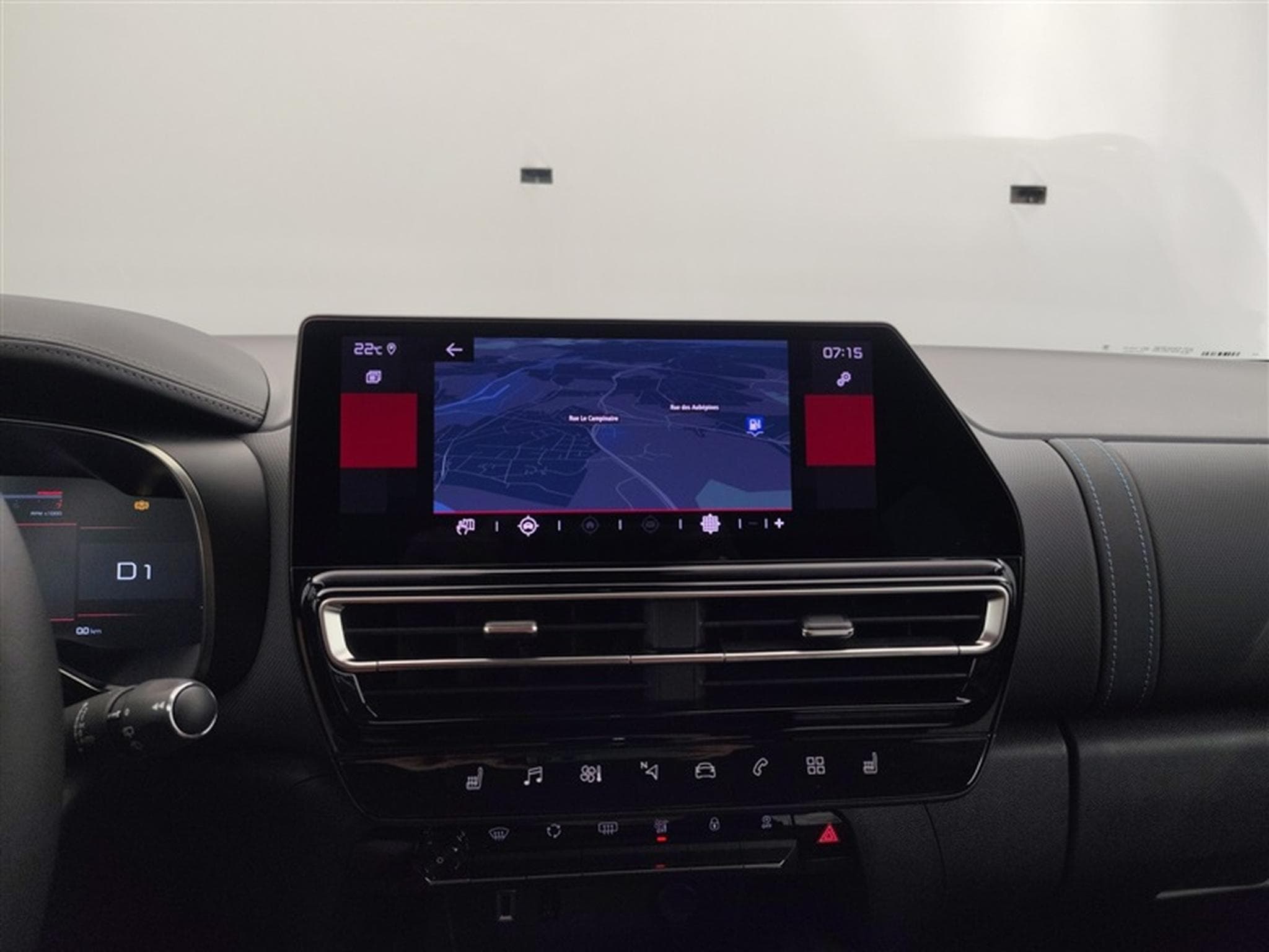 Citroën C5 Aircross 1.5 BlueHDi 130cv EAT8 MAX NAVI / FULL LED / CAMERA / JA 18" (2025) - Photo 11