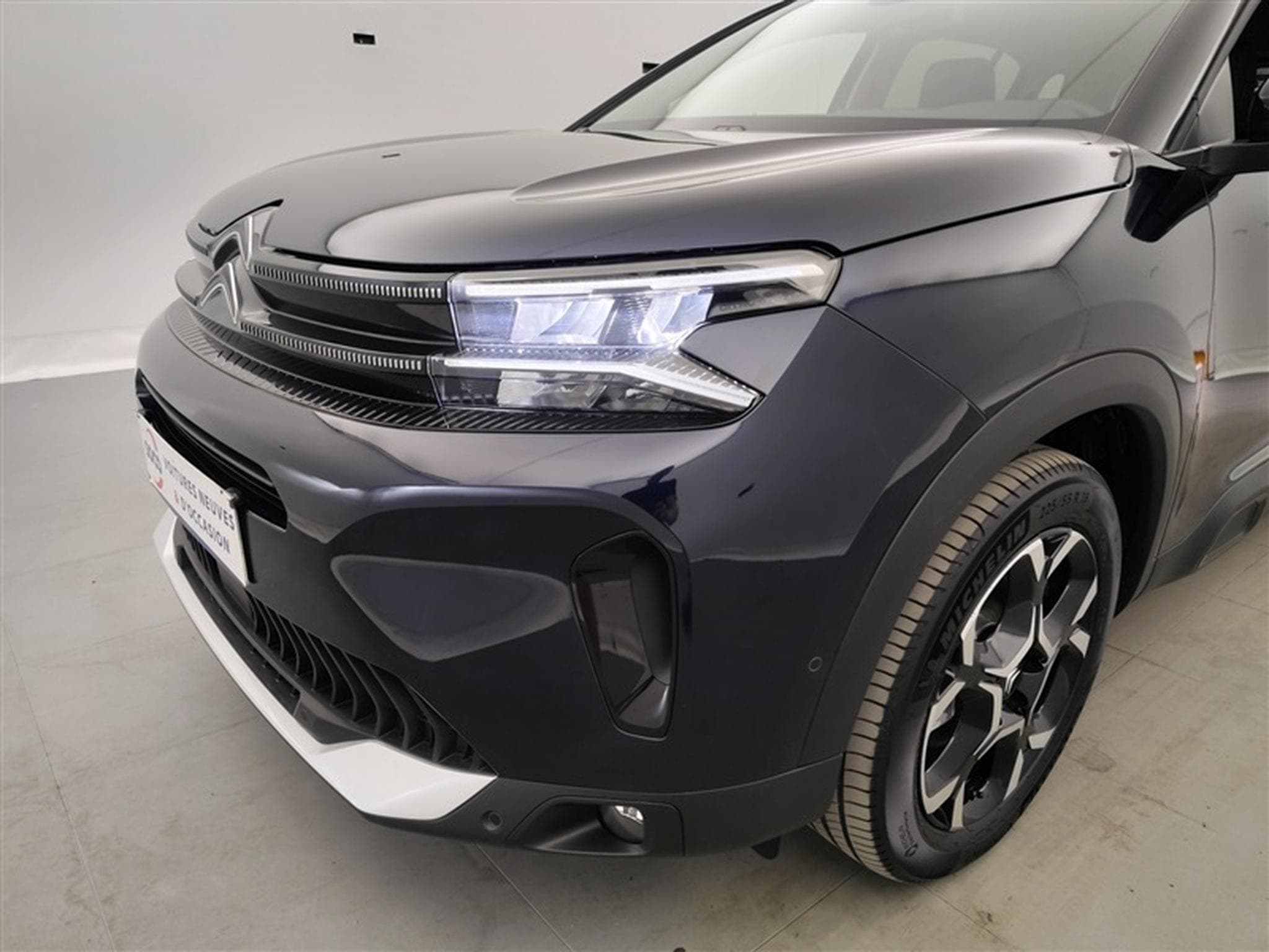 Citroën C5 Aircross 1.5 BlueHDi 130cv EAT8 MAX NAVI / FULL LED / CAMERA / JA 18" (2025) - Photo 16